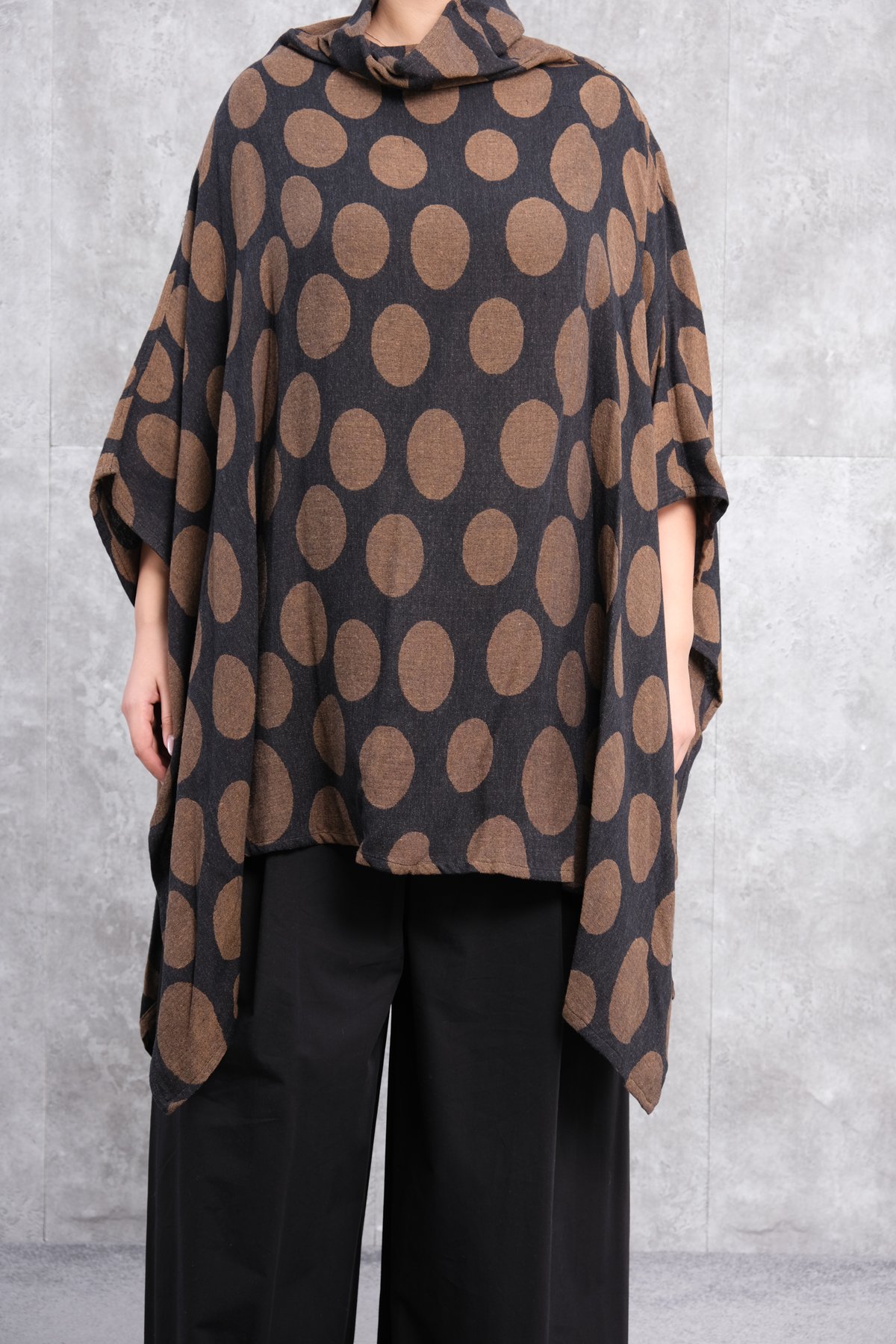 Plus size womens poncho-Camel