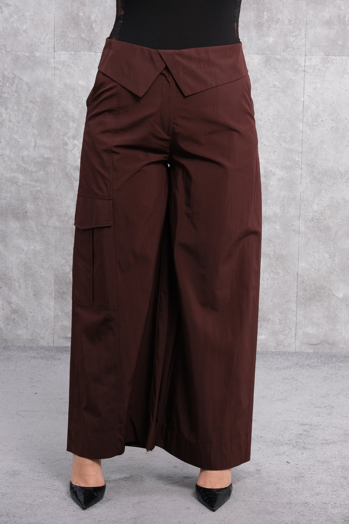 Plus Size Wide-Leg Pants-Claret Red
