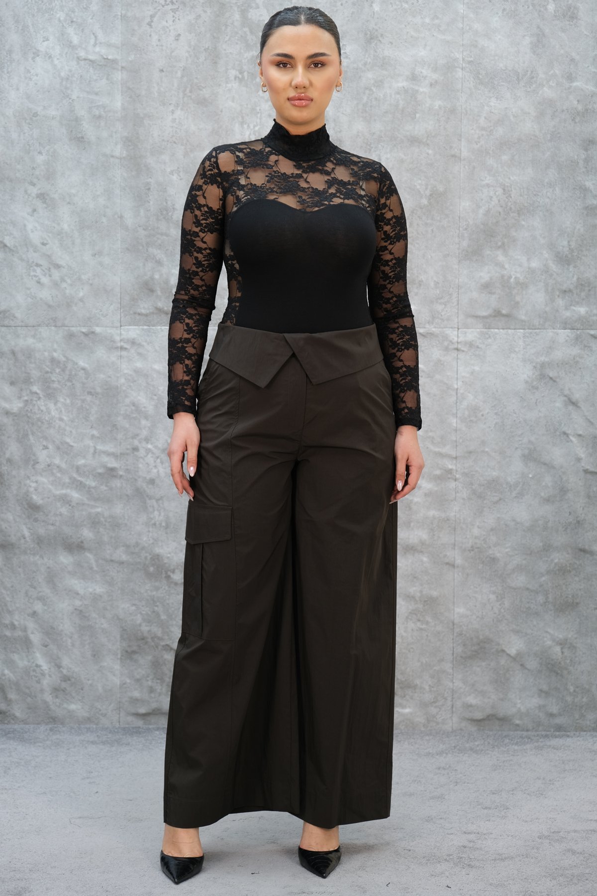 Plus Size Wide-Leg Pants-Brown