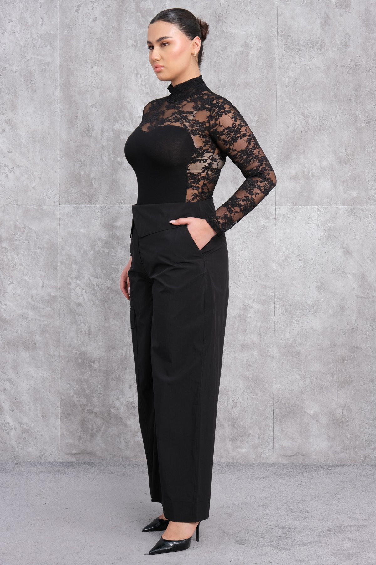 Plus Size Wide-Leg Pants-Black