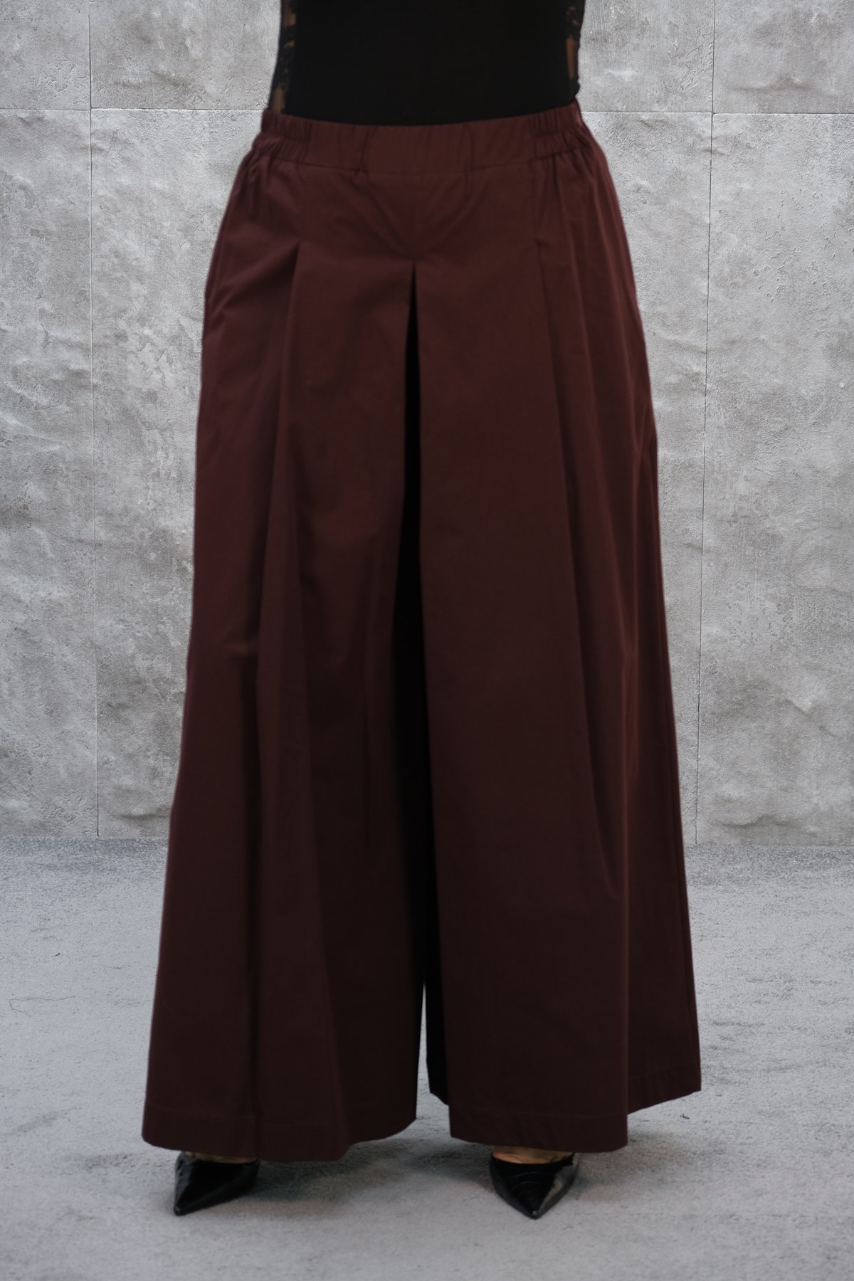 Plus Size Wide-Leg Pants-Claret Red