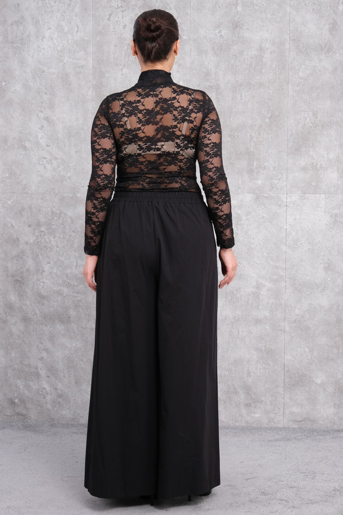 Plus Size Wide-Leg Pants-Black