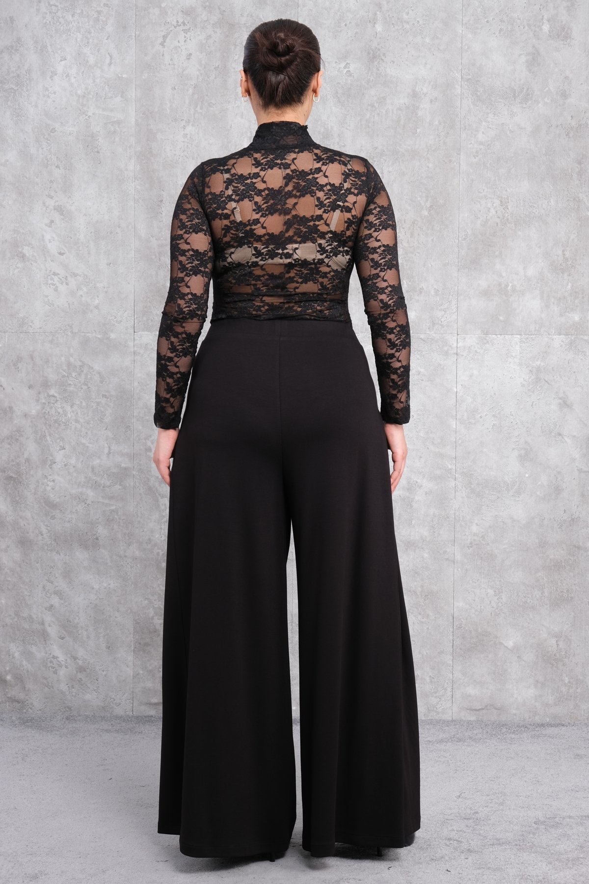 Plus Size Wide-Leg Pants-Black