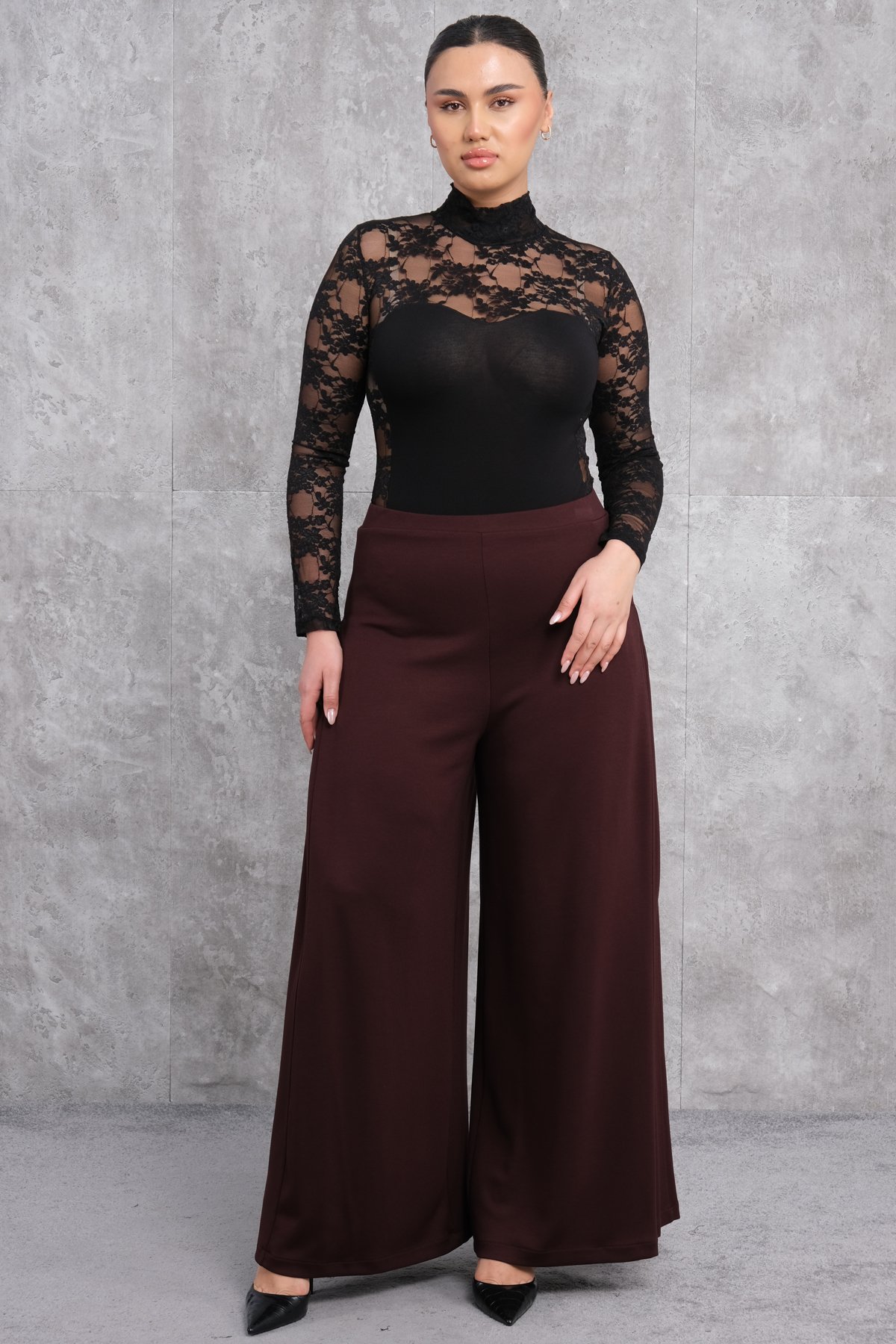 Plus Size Wide-Leg Pants-Claret Red
