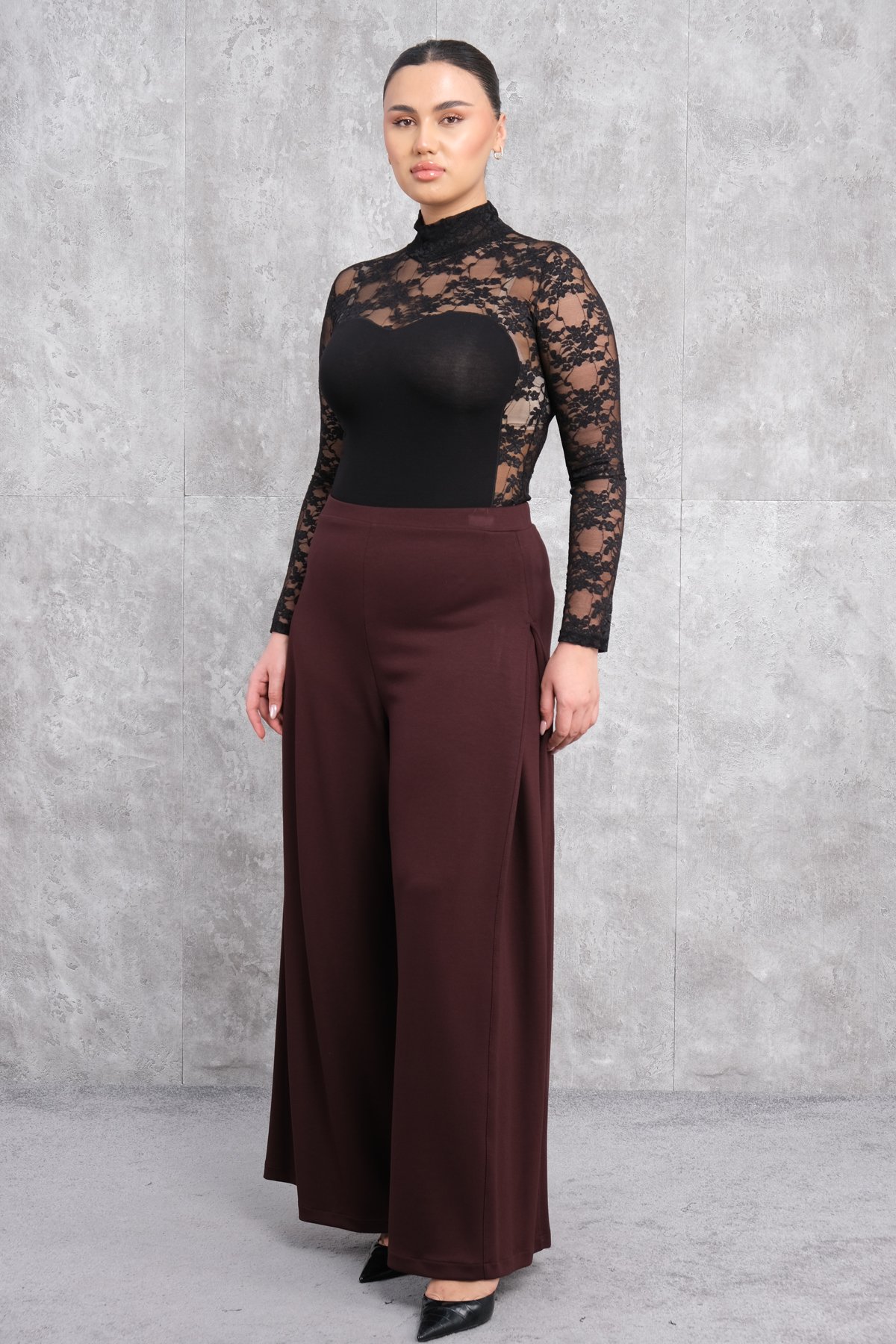 Plus Size Wide-Leg Pants-Claret Red
