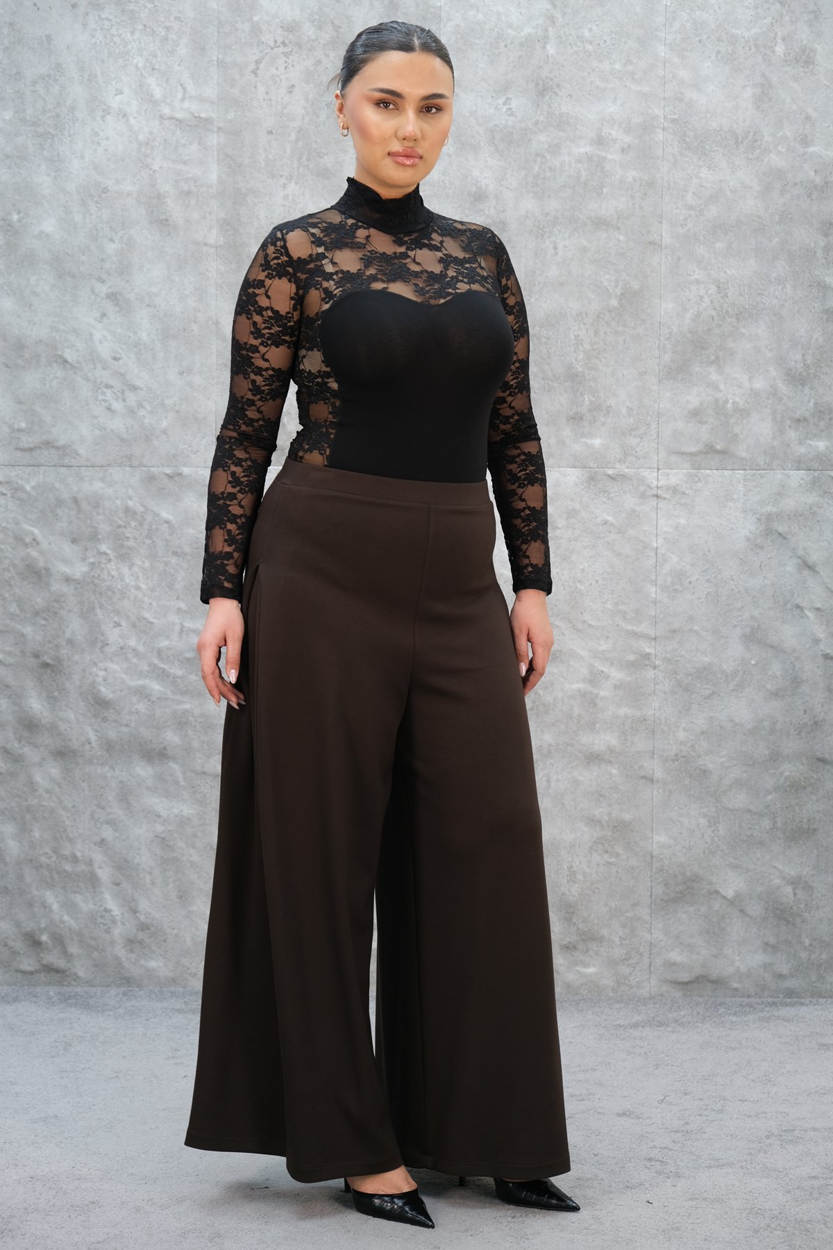 Plus Size Wide-Leg Pants-Brown