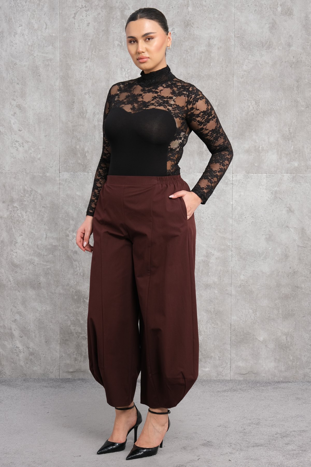 Plus Size Pants-Claret Red