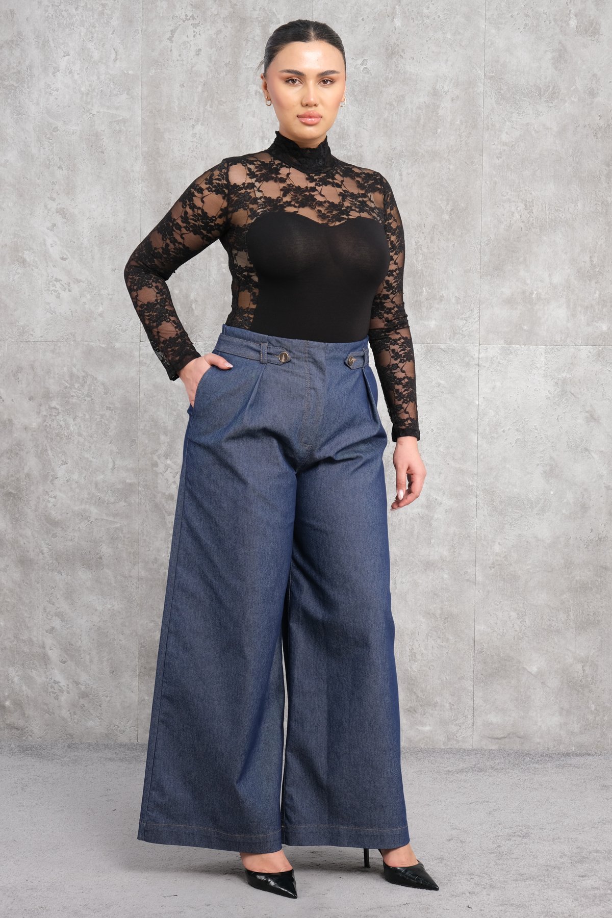 Plus Size Wide-Leg Pants-Blue
