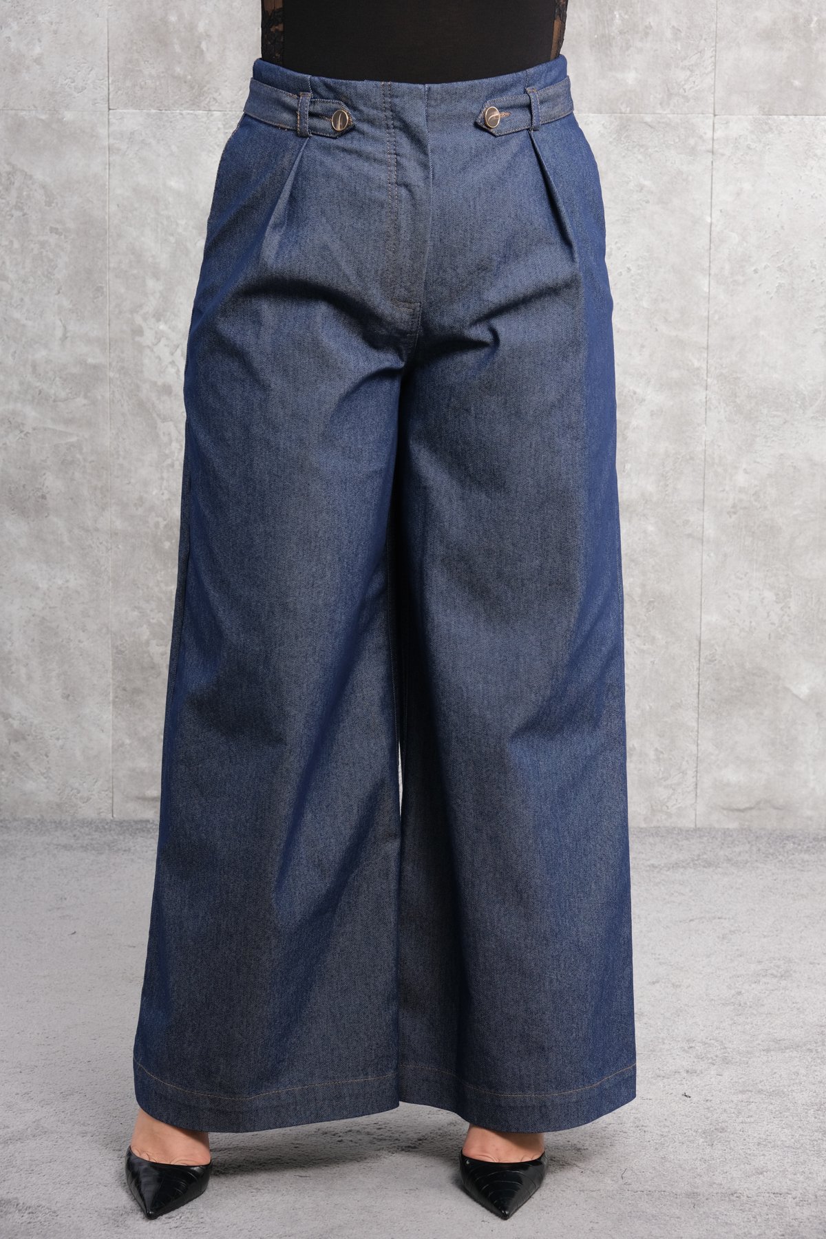 Plus Size Wide-Leg Pants-Blue