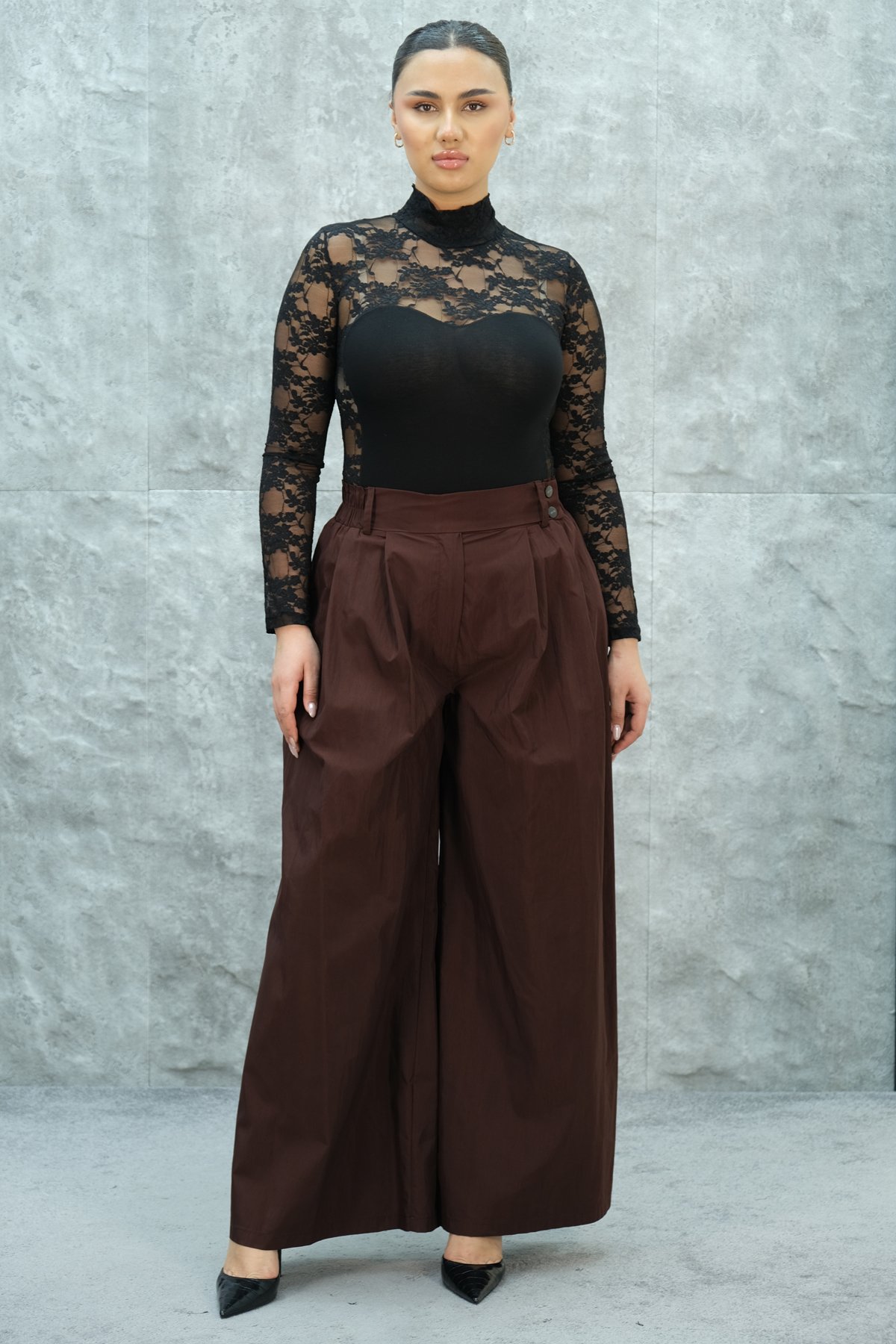 Plus Size Wide-Leg Pants-Claret Red