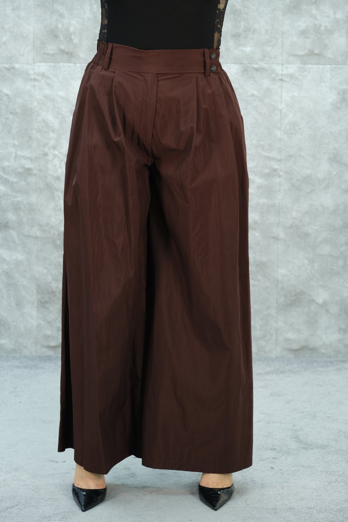 Plus Size Wide-Leg Pants-Claret Red