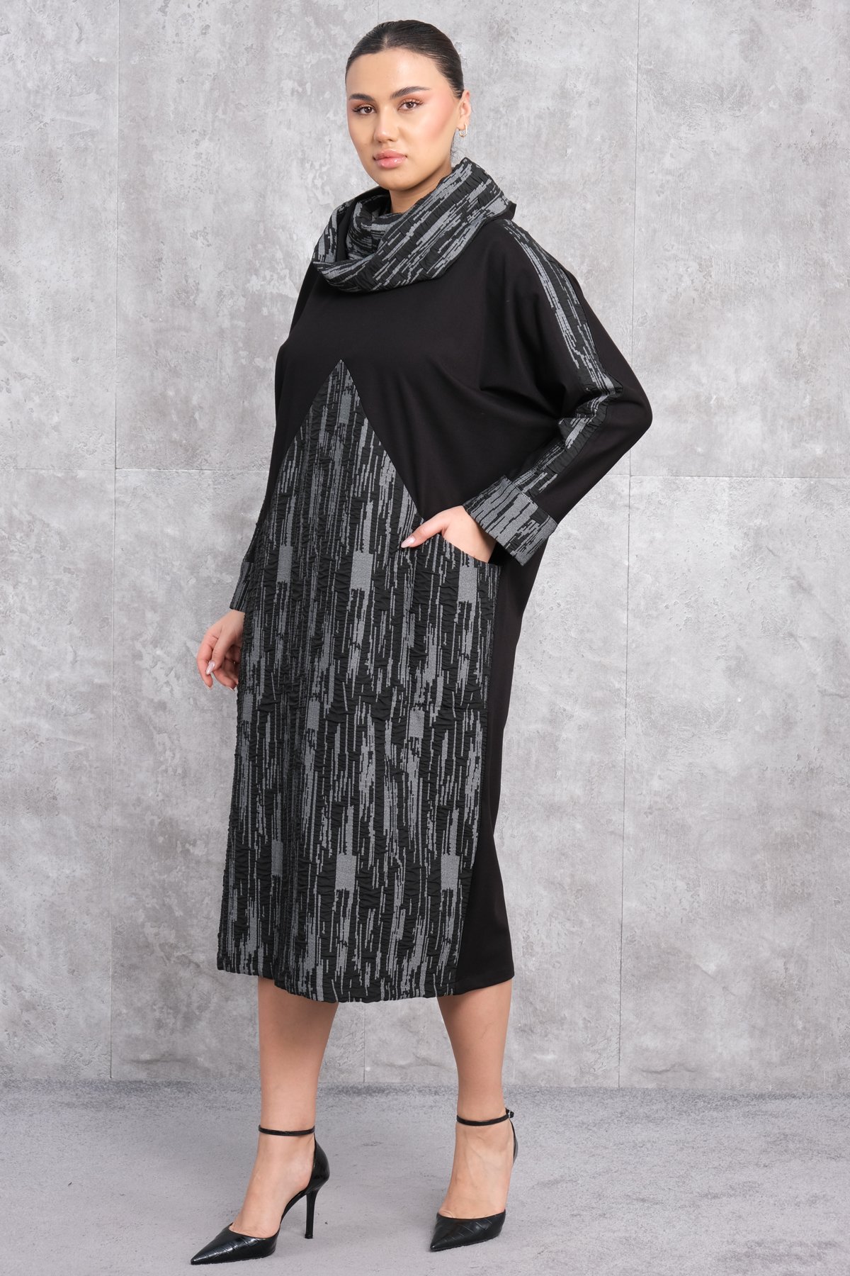 Plus Size Dress-Black