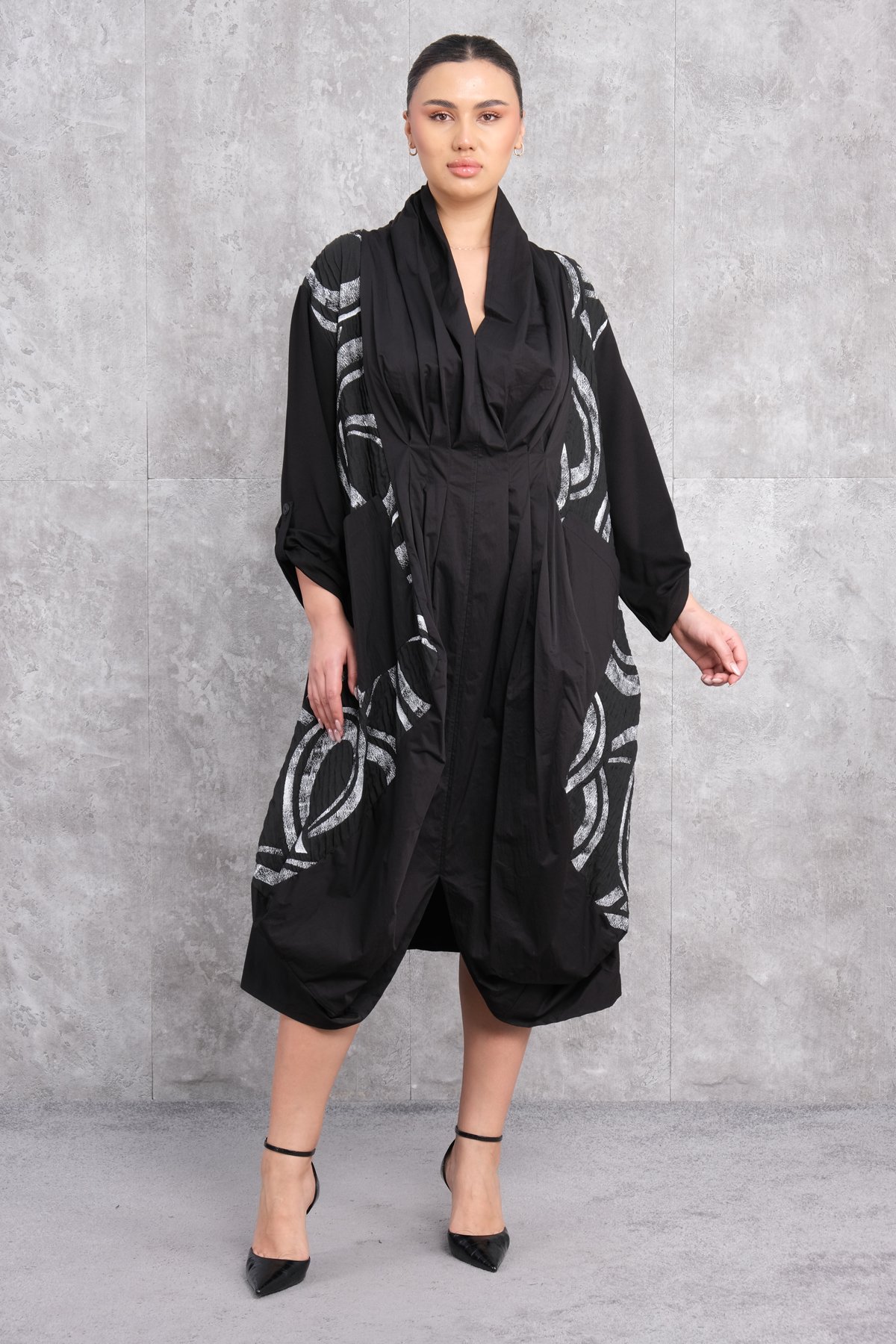 Plus Size Dress-Black (Square Pattern)