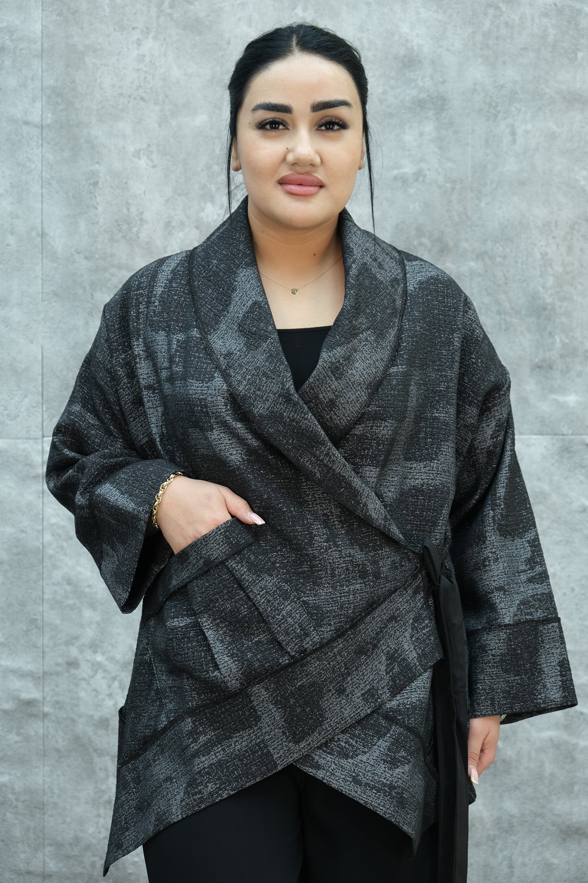 Пиджак больших размеров-Серый