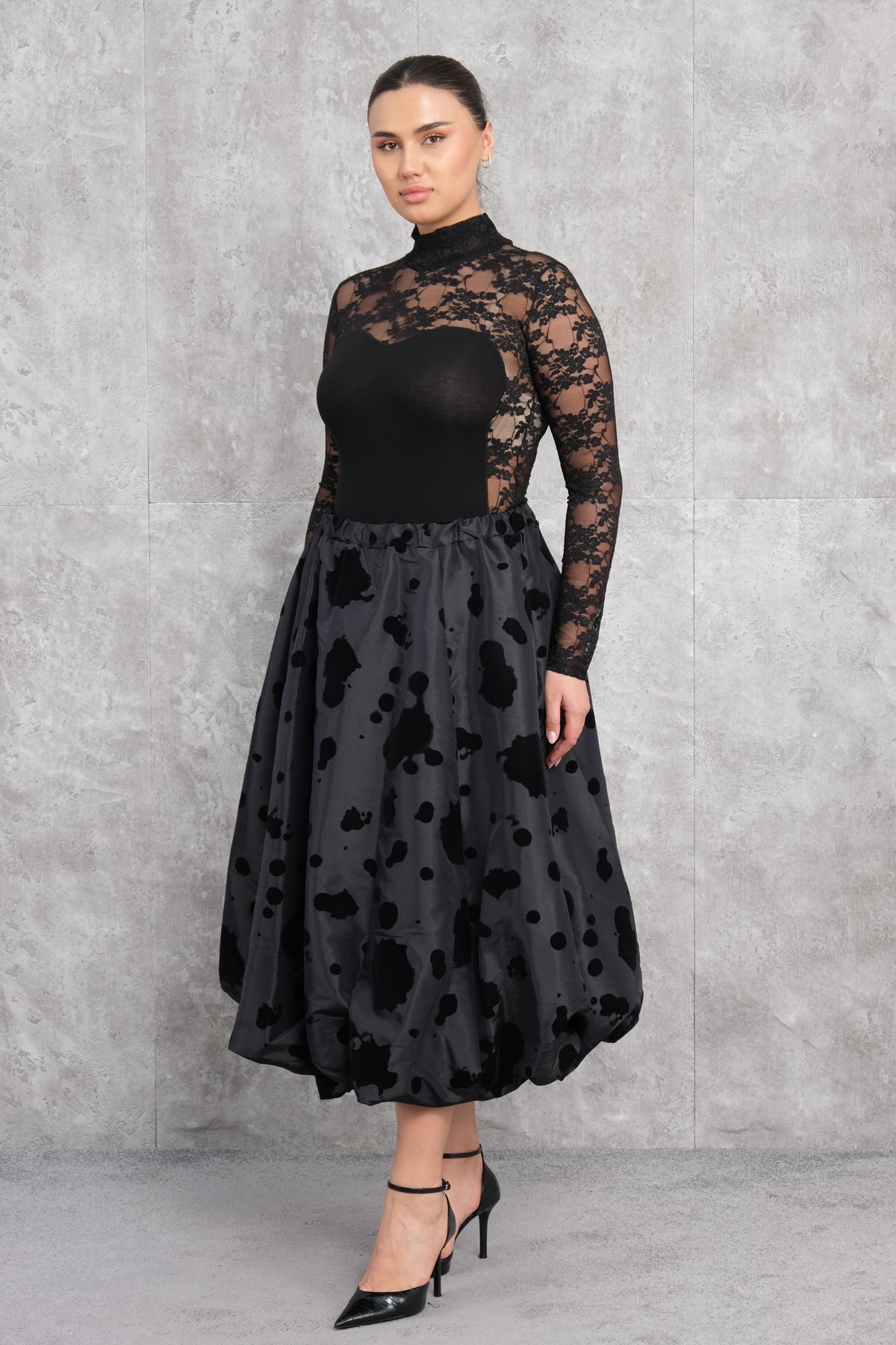 Plus Size Skirt-Black