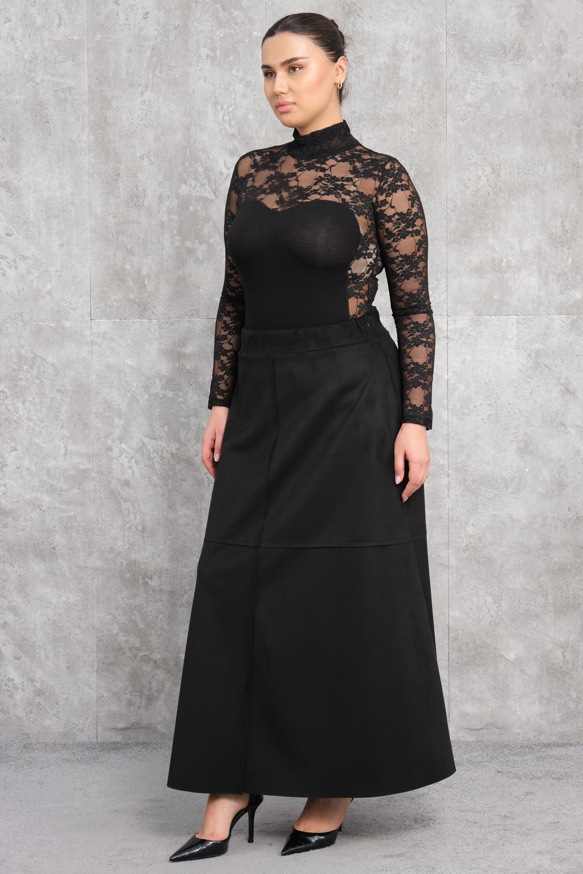 Plus Size Skirt-Black