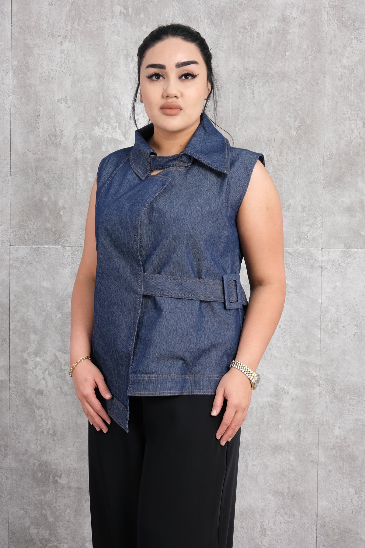 Жилет больших размеров-Синий