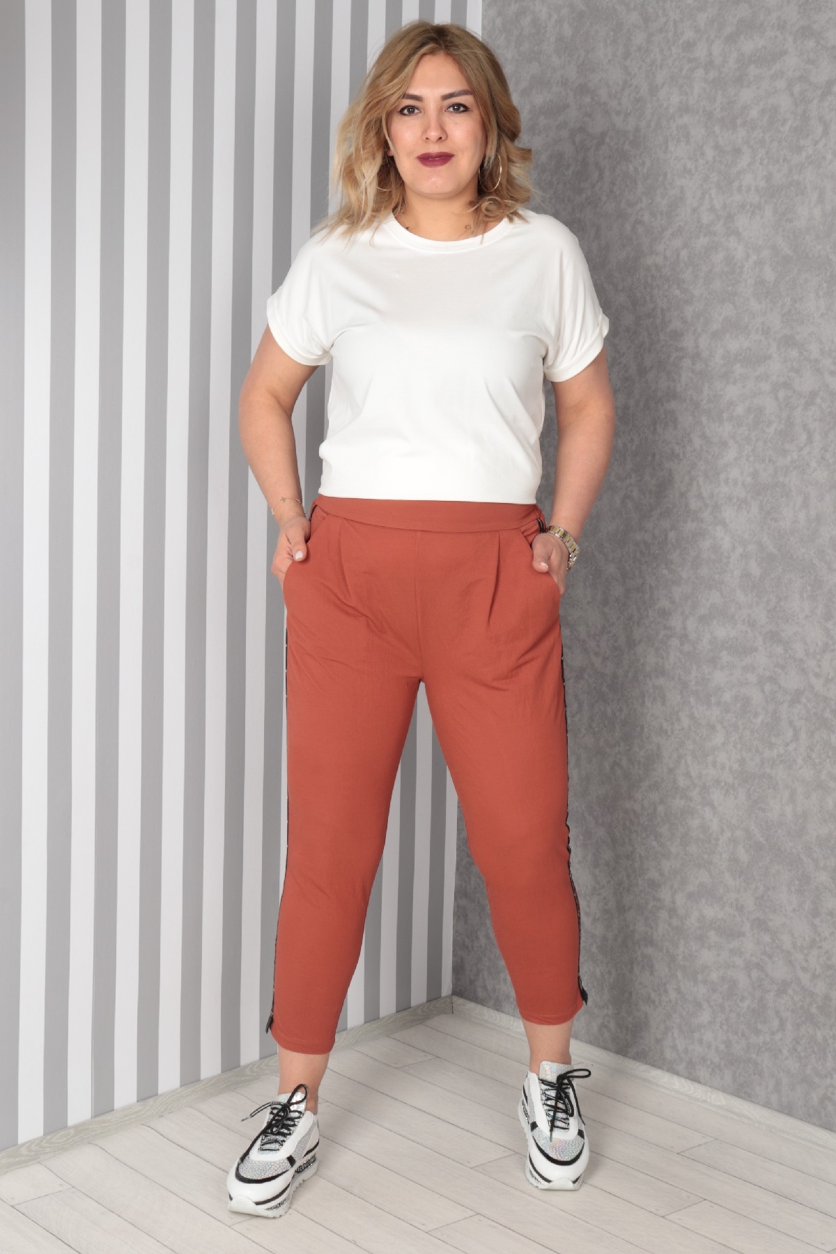 women pants-Terracotta