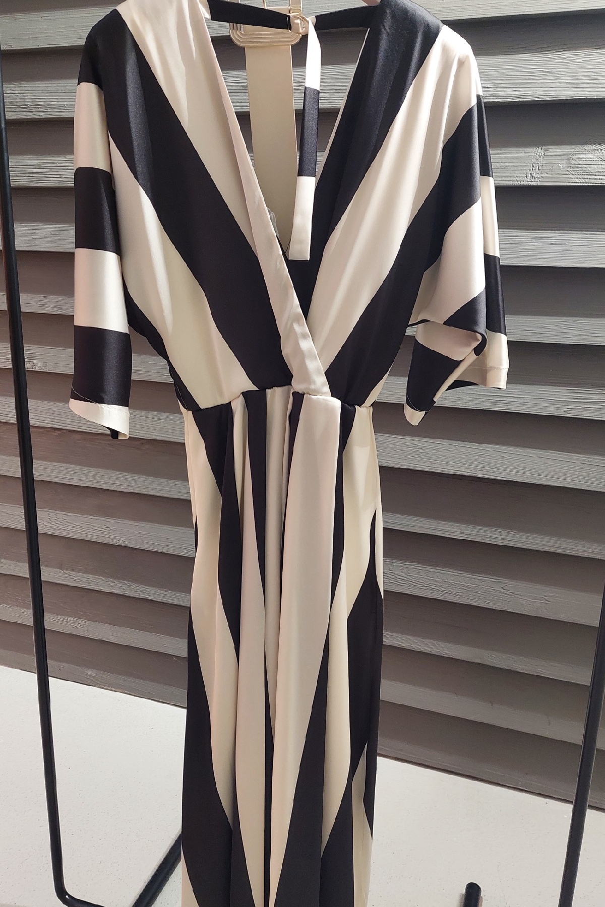 Dresses-Black-White