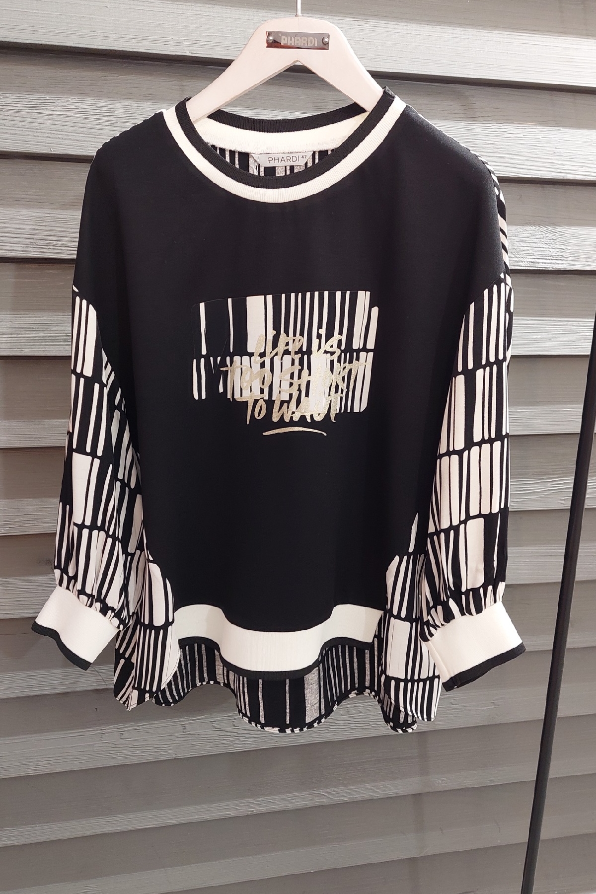Blouses-Black-White