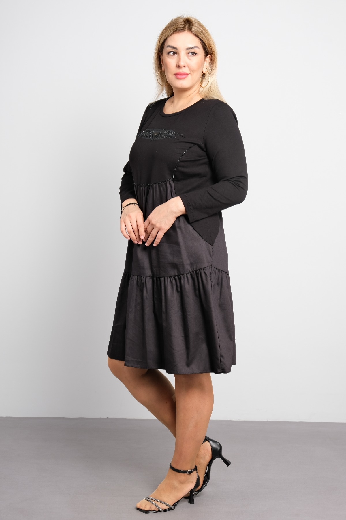 Casual Dresses-Black