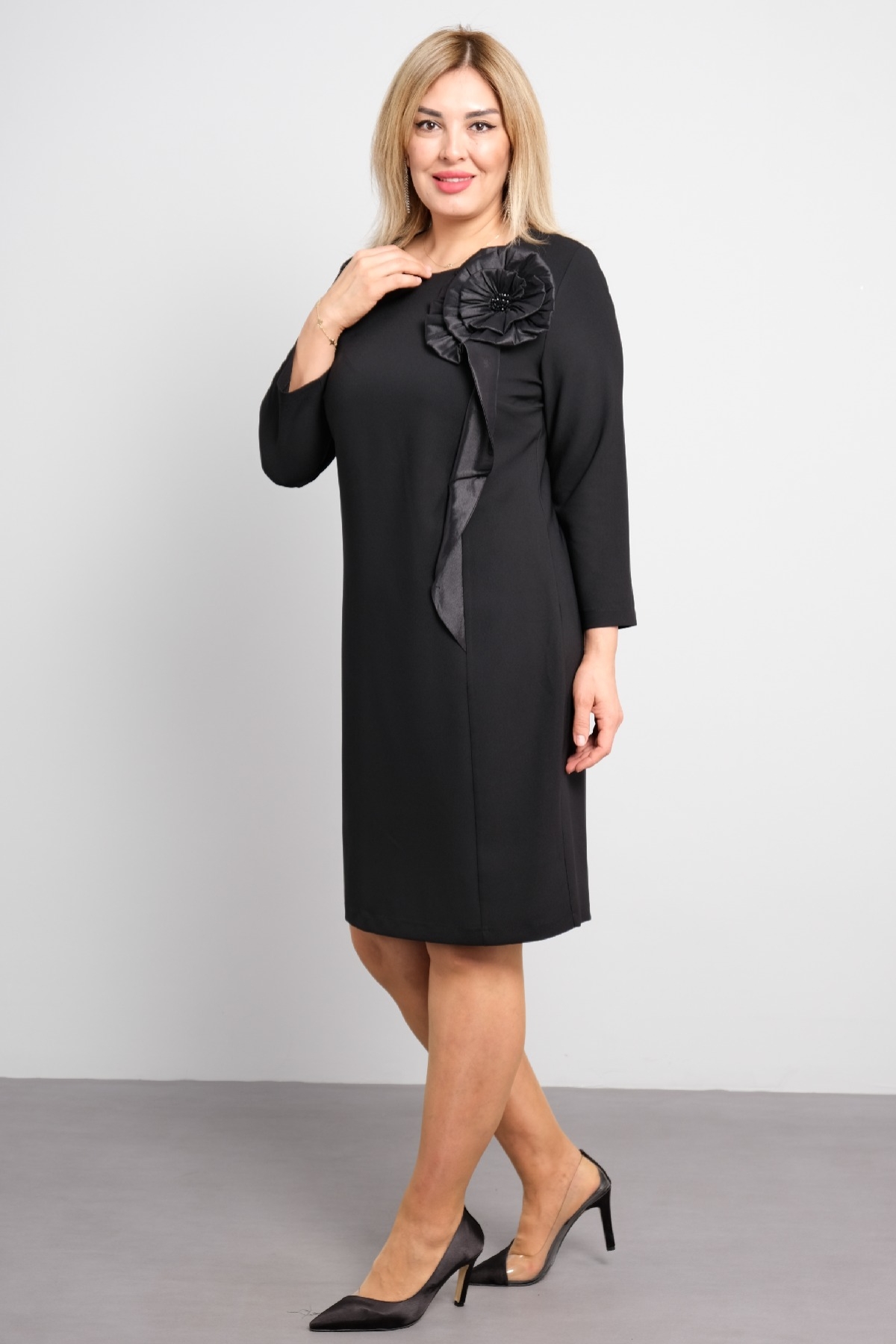 Casual Dresses-Black