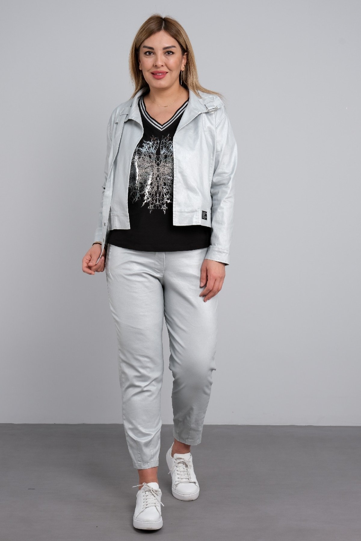 Женские костюмы-тройка-Серый