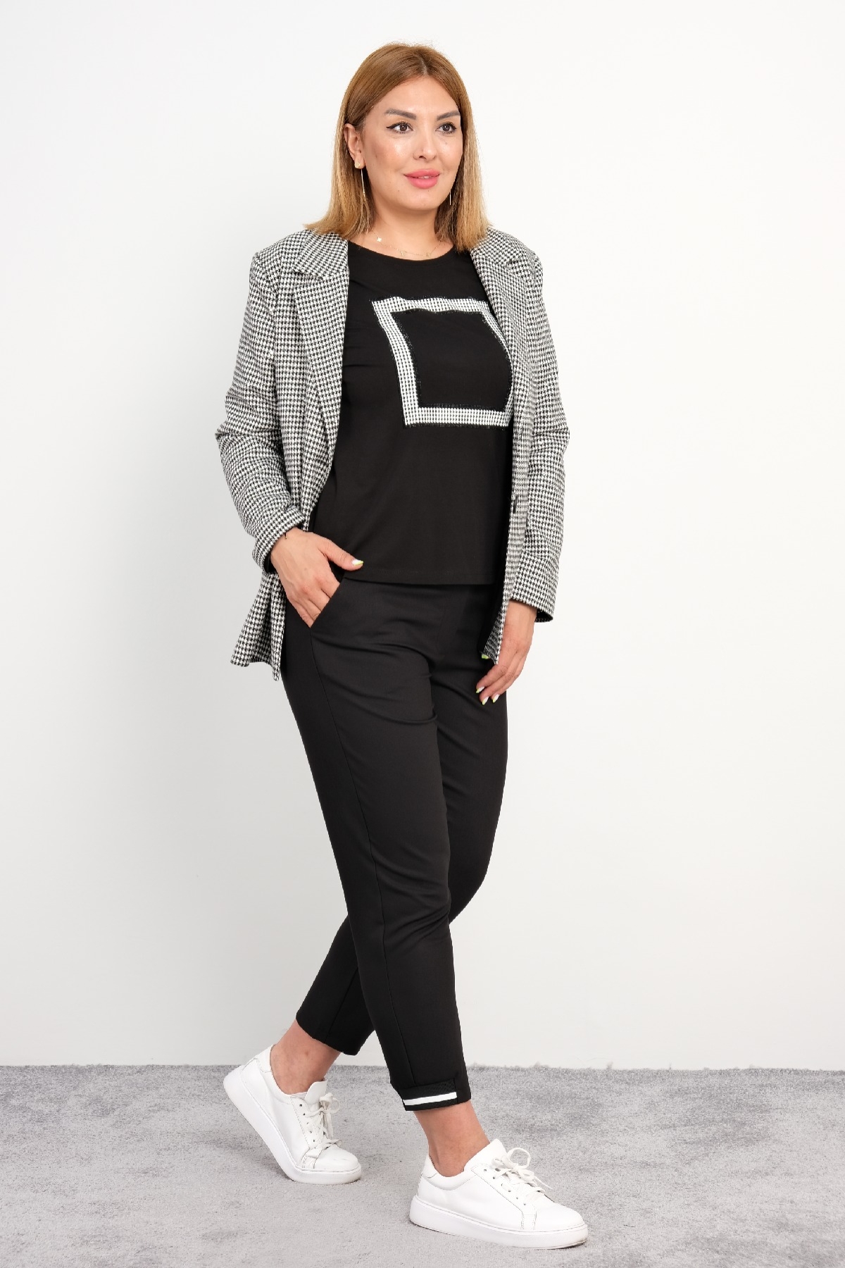 Women's 3 Piece Suits-Black