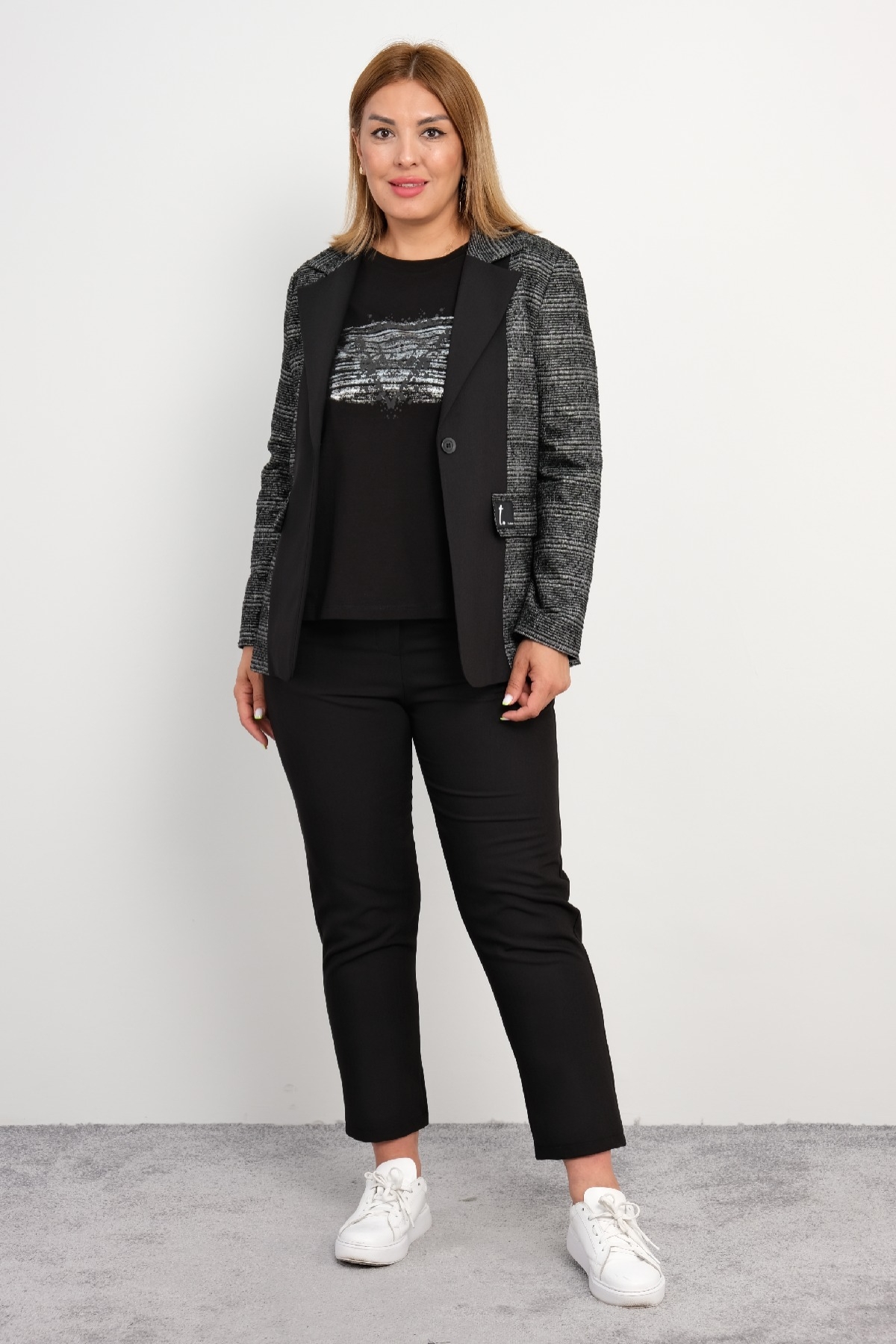 Women's 3 Piece Suits-Black