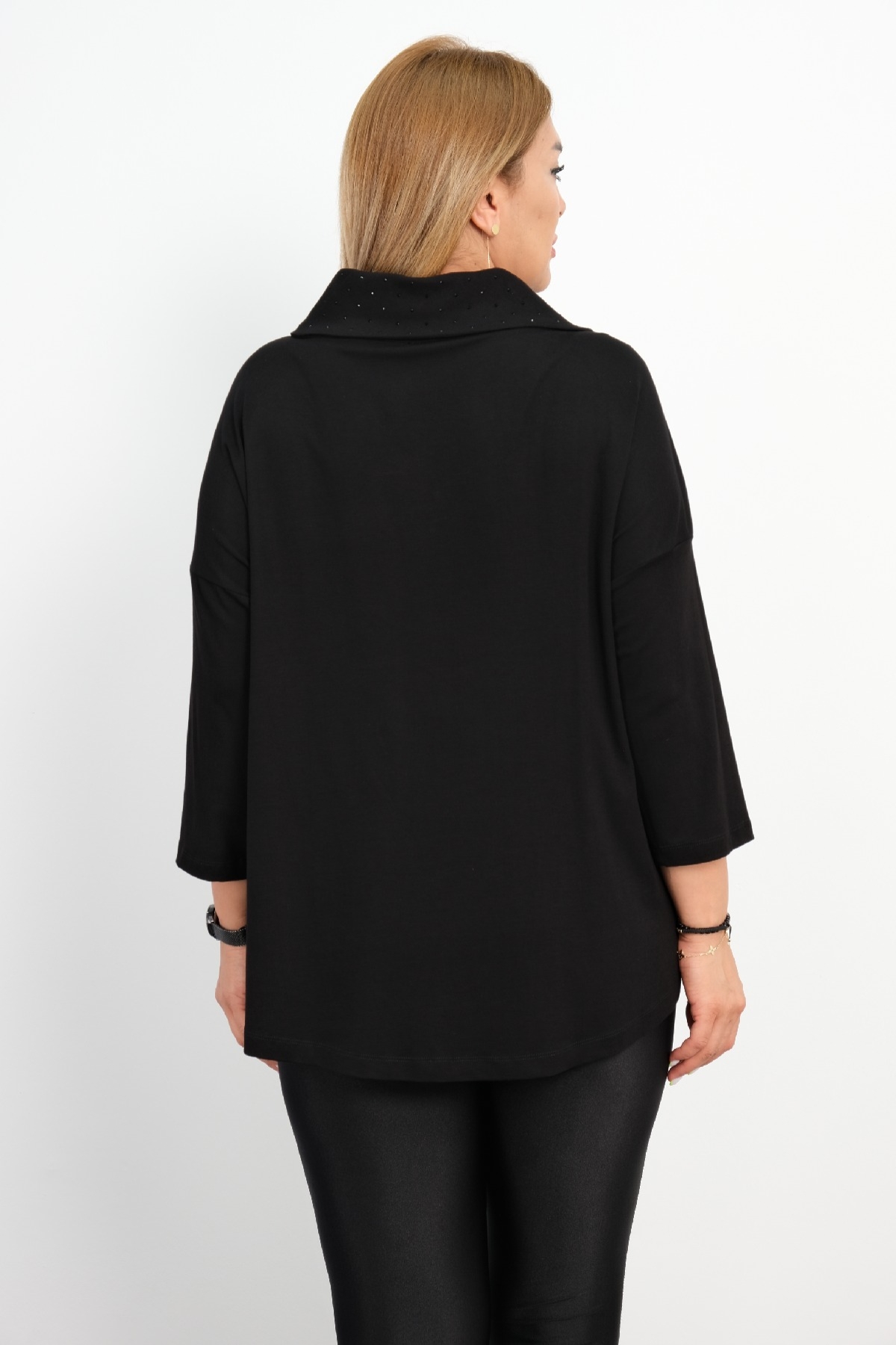 Blouses-Black