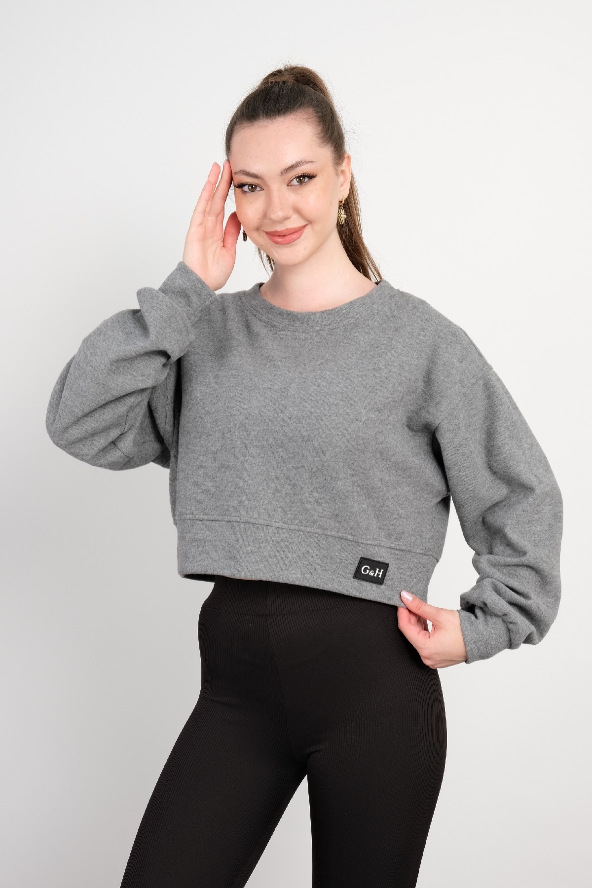 Crop Sweatshirt-Grey