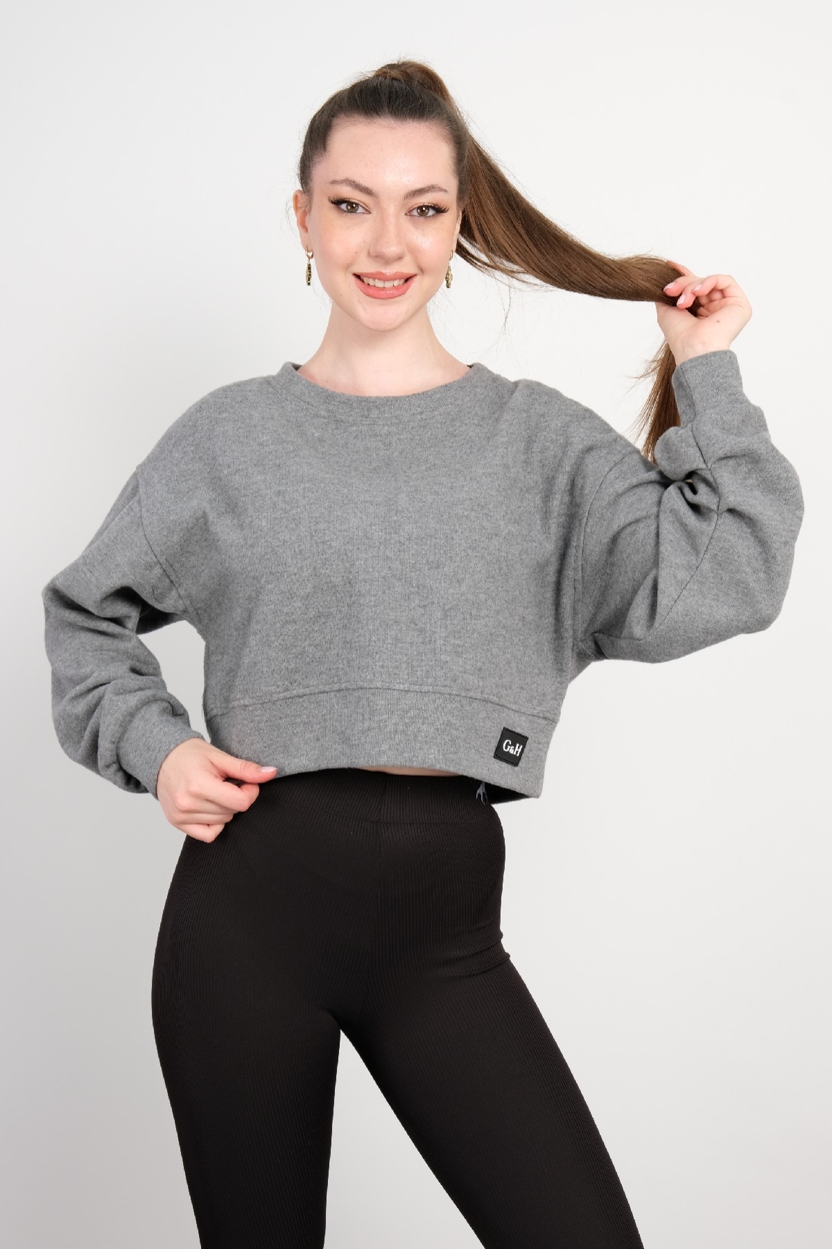 Crop Sweatshirt-Grey