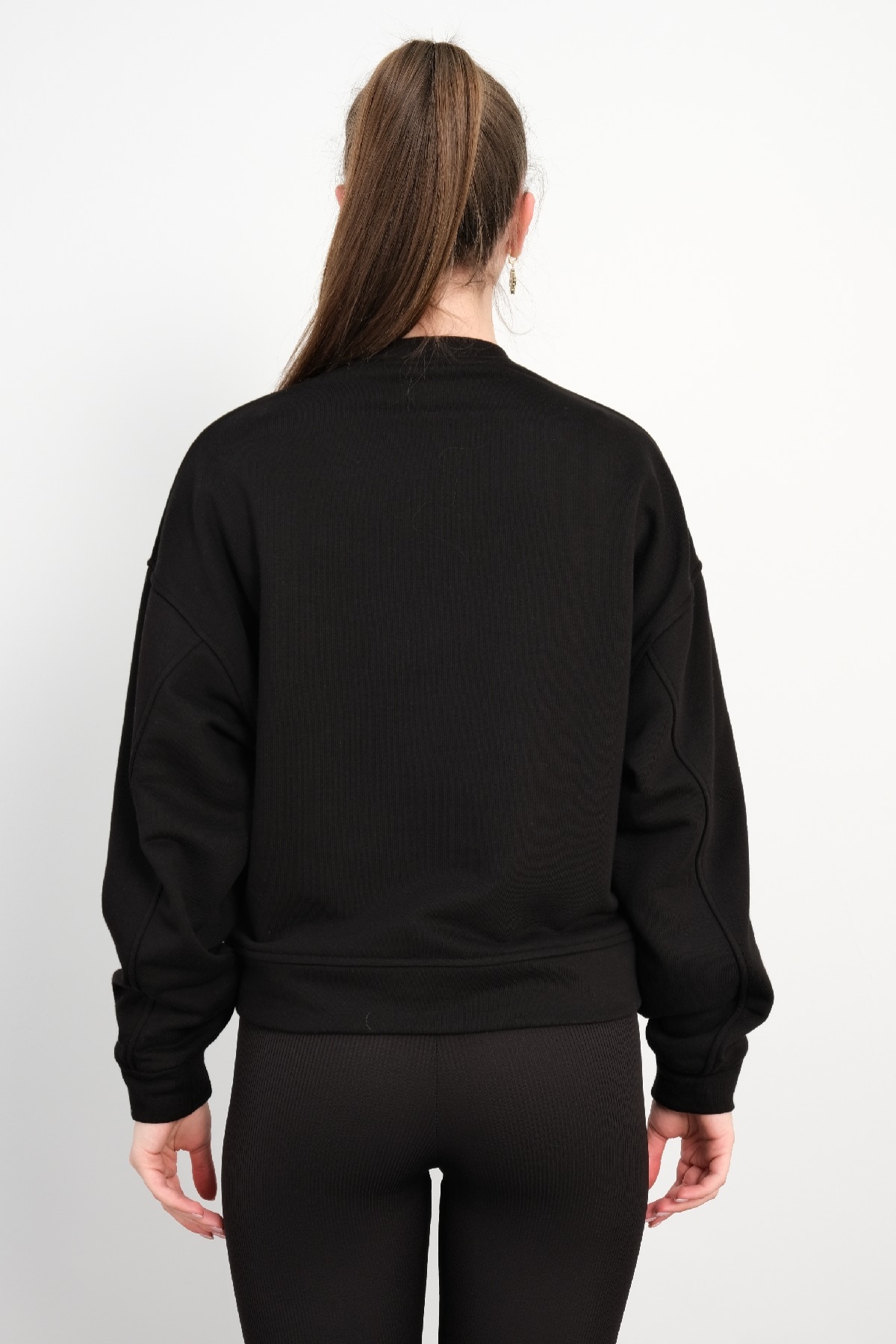 Yuvarlak Yaka Sweatshirt-Siyah