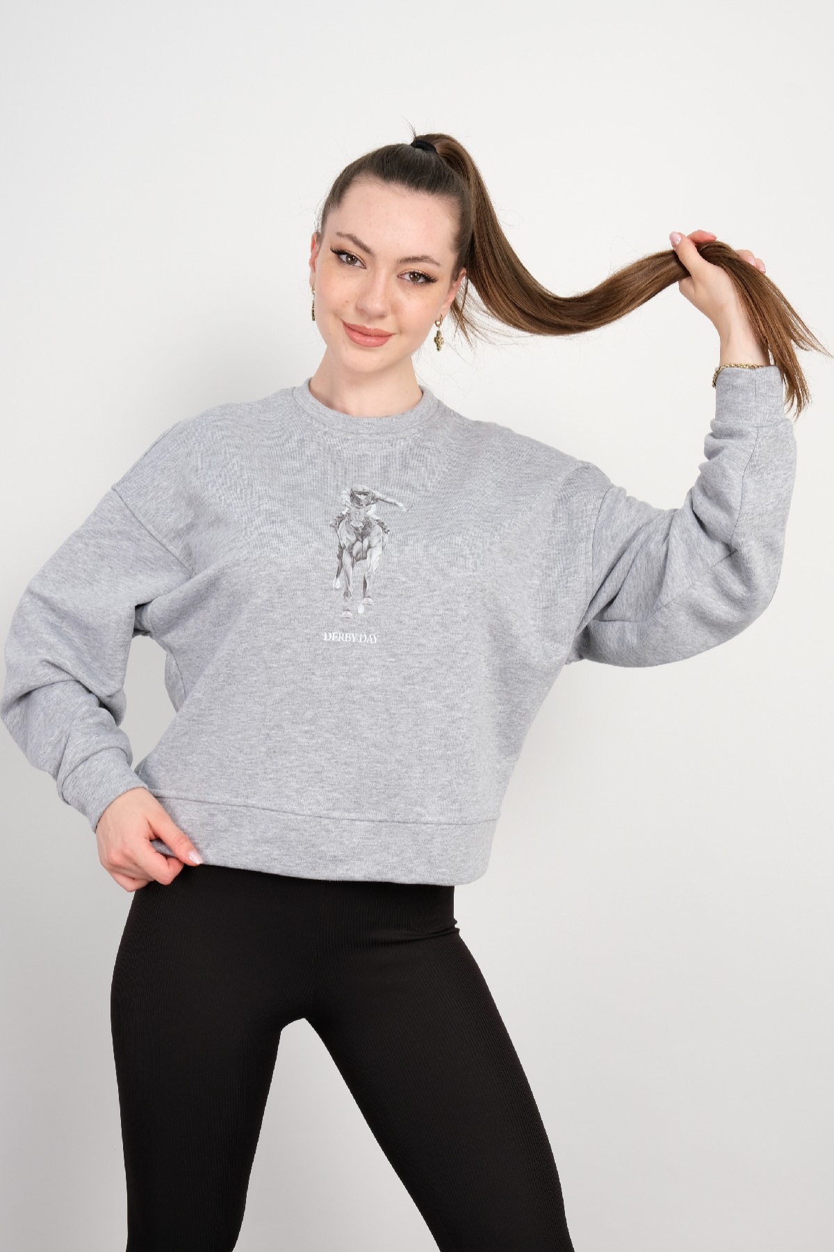 Yuvarlak Yaka Sweatshirt-Gri