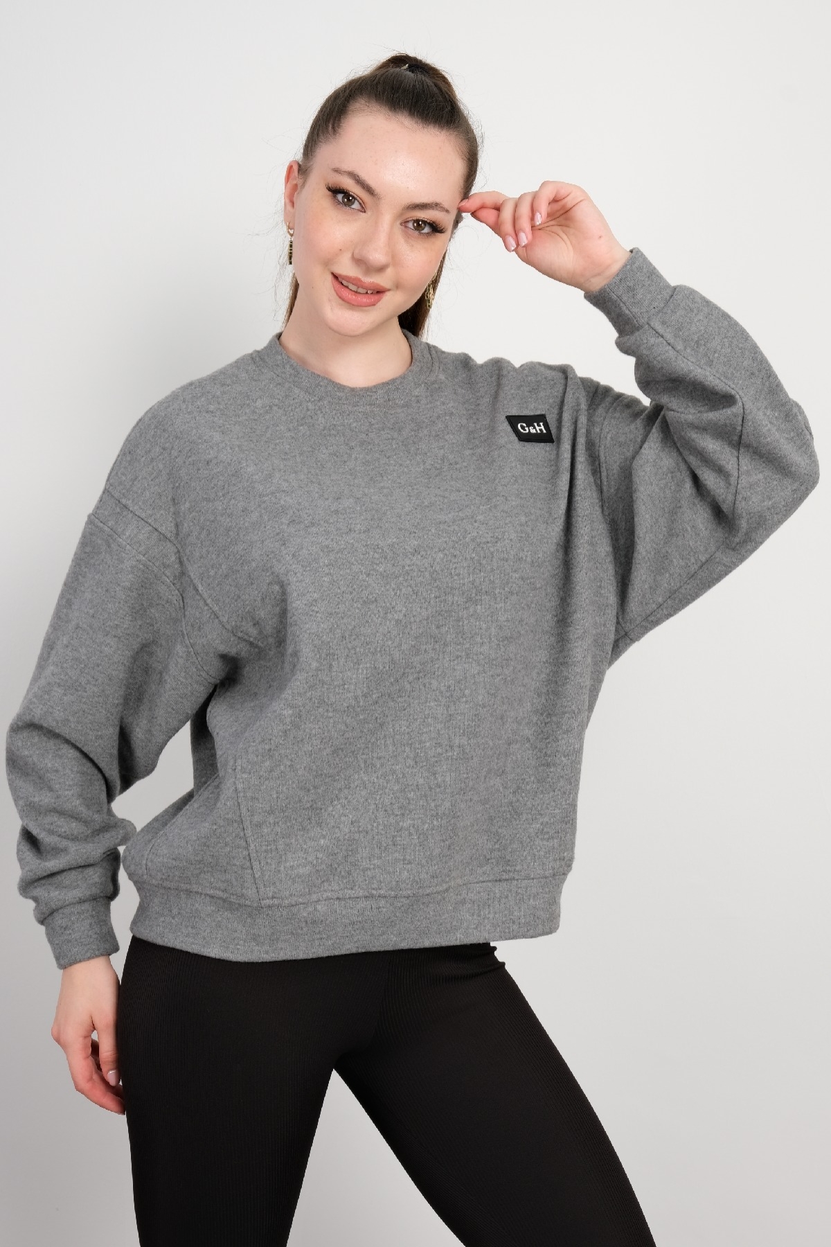 Yuvarlak Yaka Sweatshirt-Gri