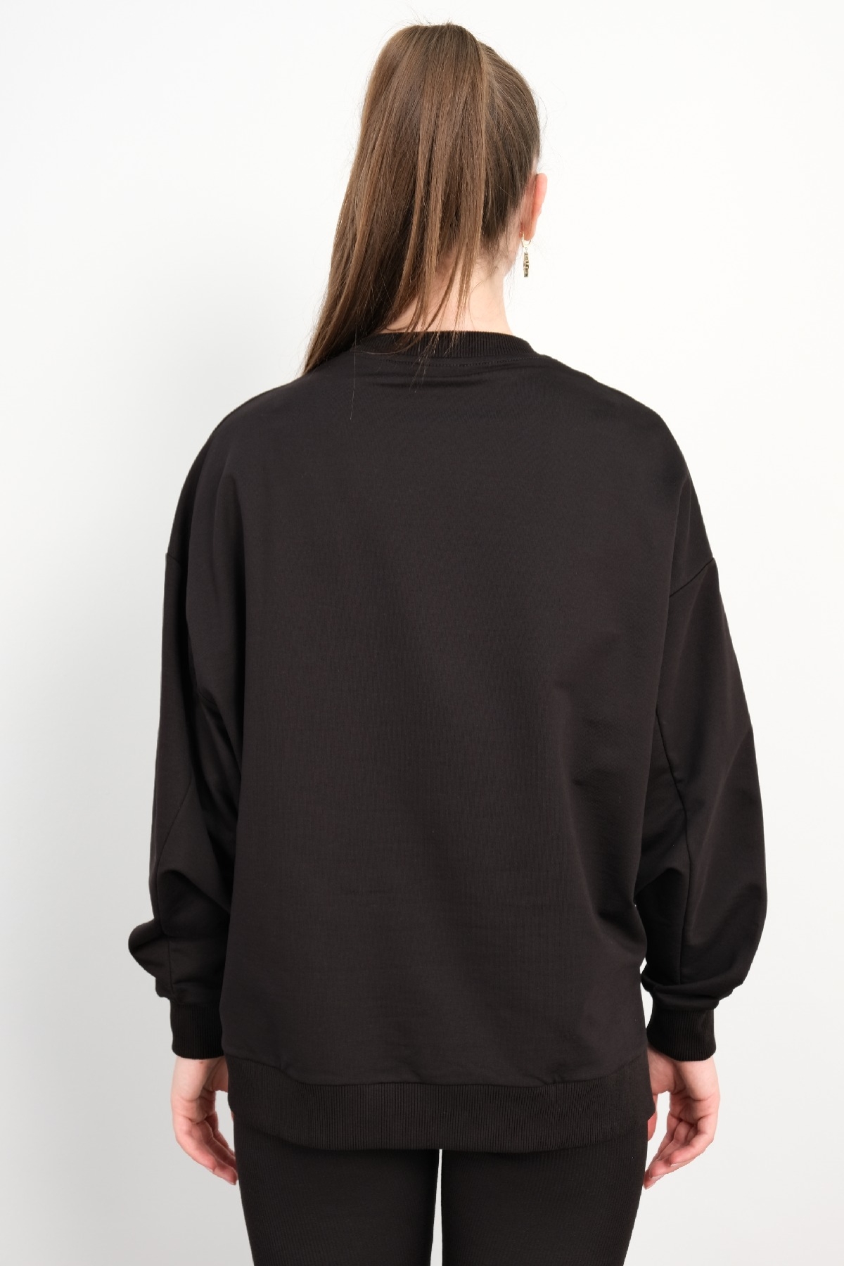 Crew Neck Sweatshirt-Black