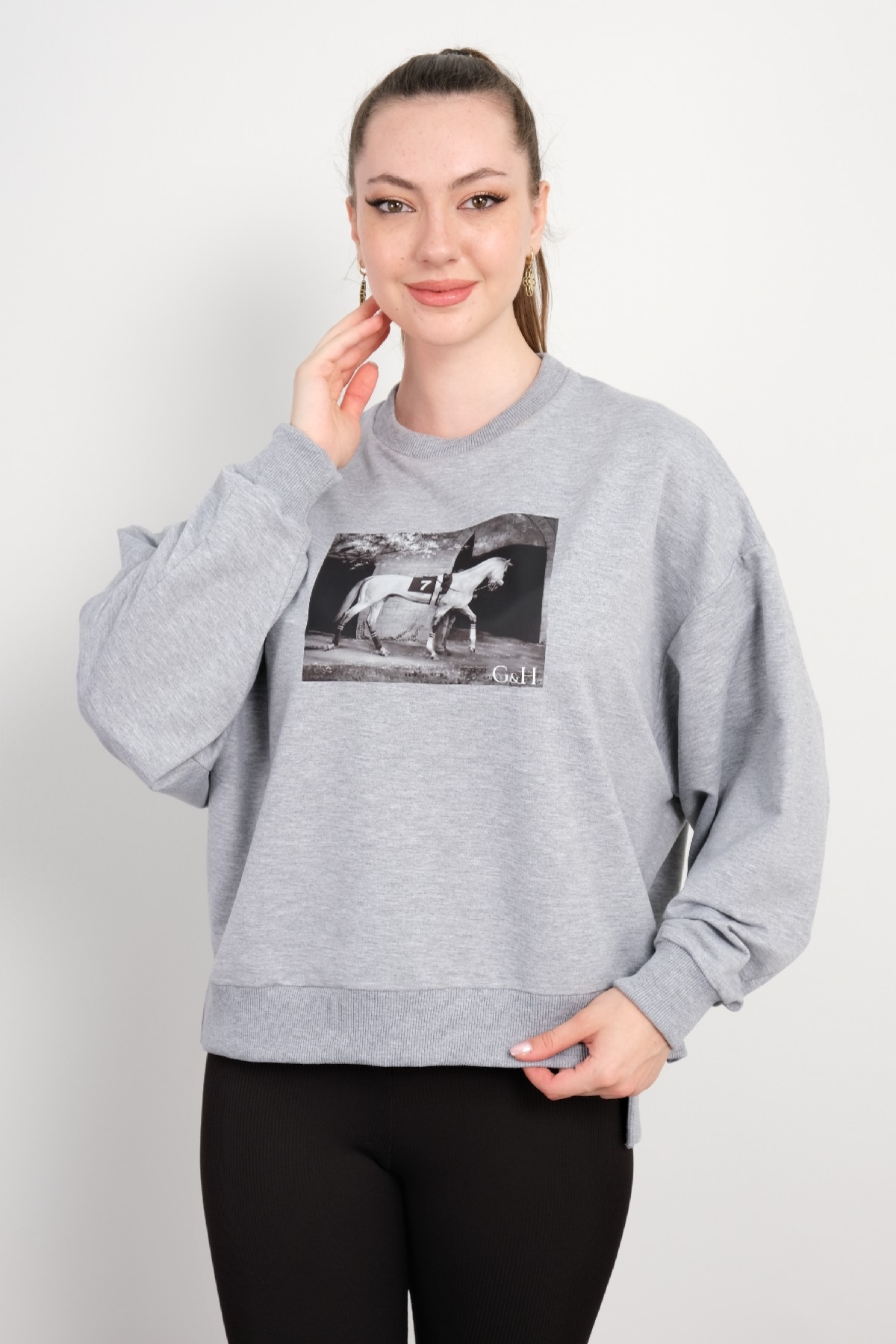 Yuvarlak Yaka Sweatshirt-Gri