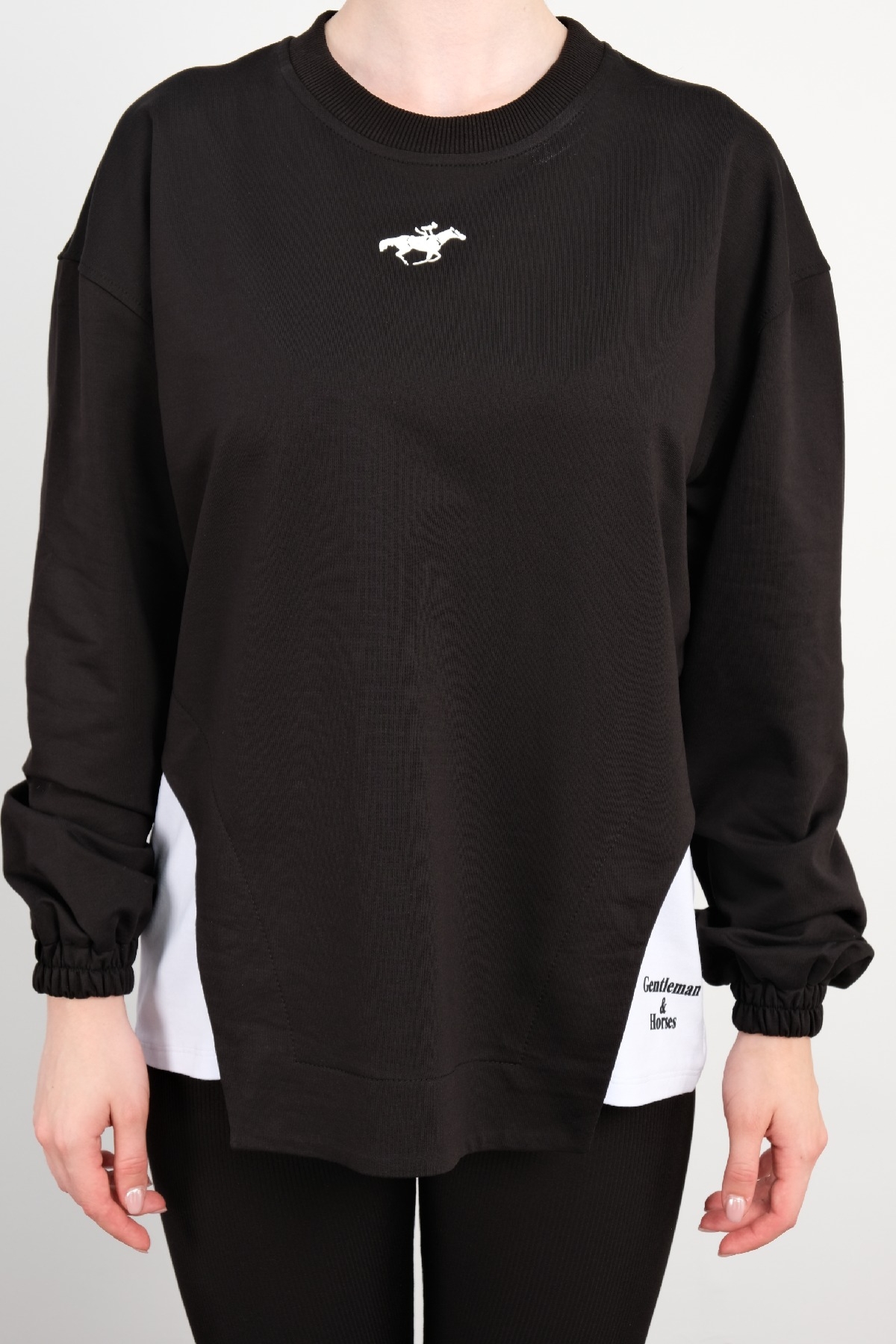 Yuvarlak Yaka Sweatshirt-Siyah