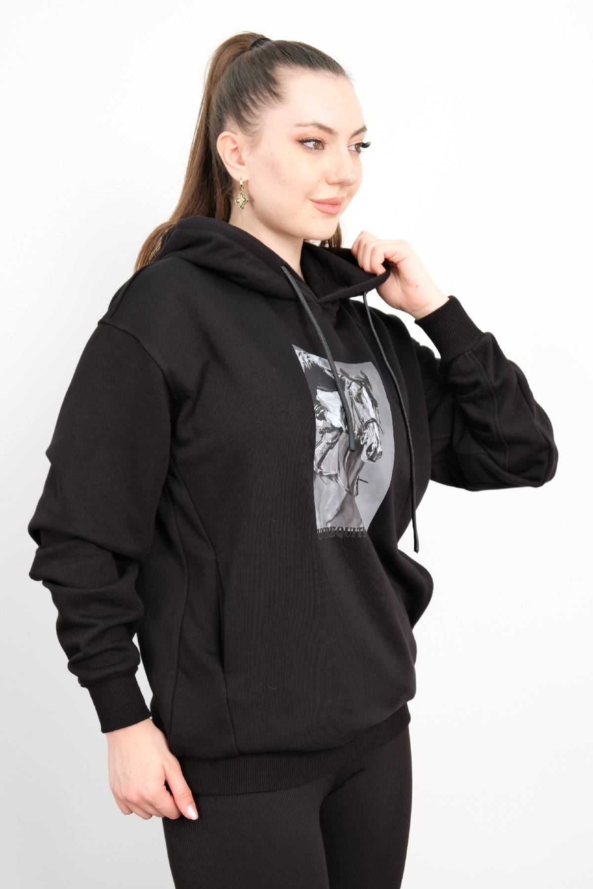 Hooded Sweatshirt-Black