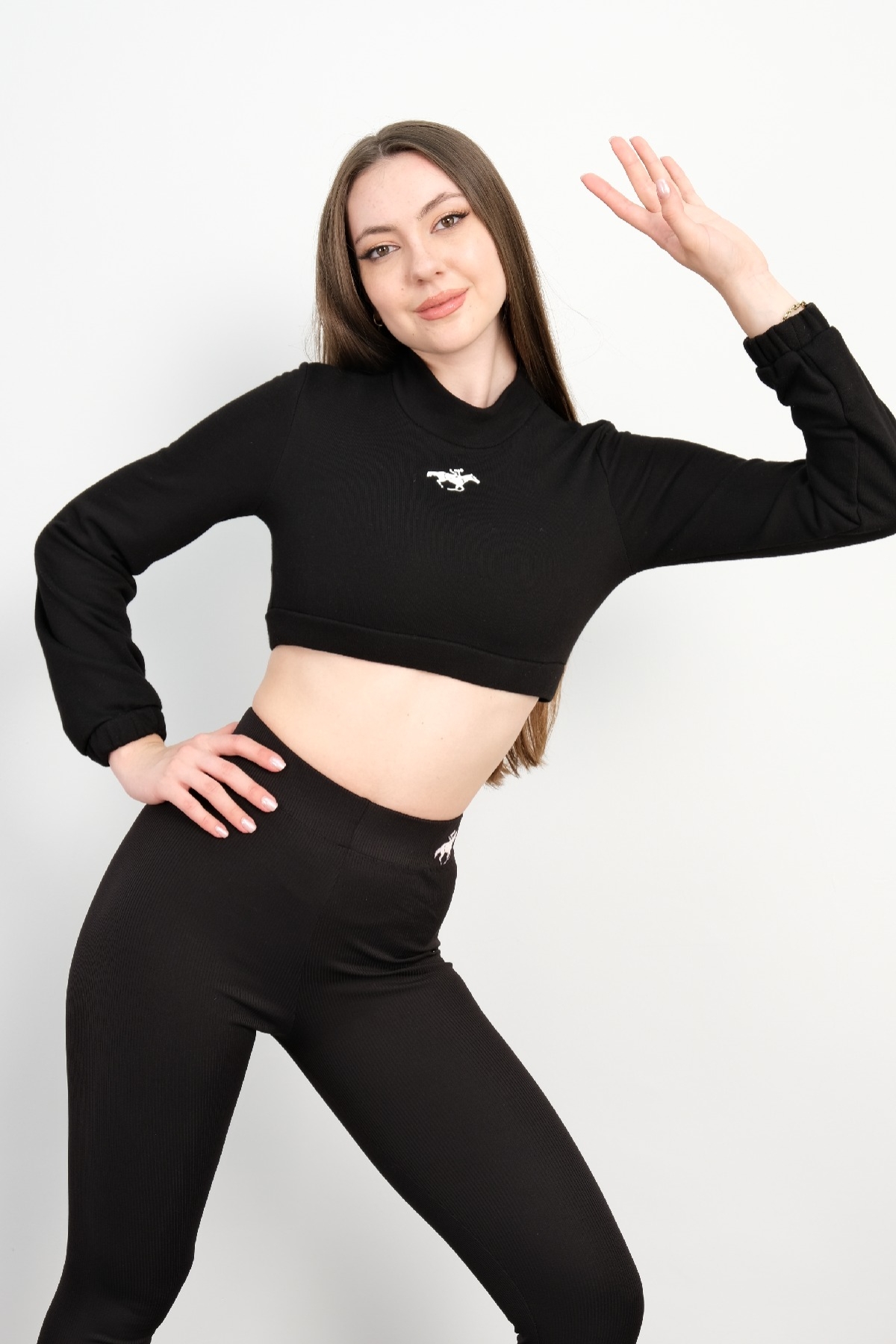 Crop Sweatshirt-Black