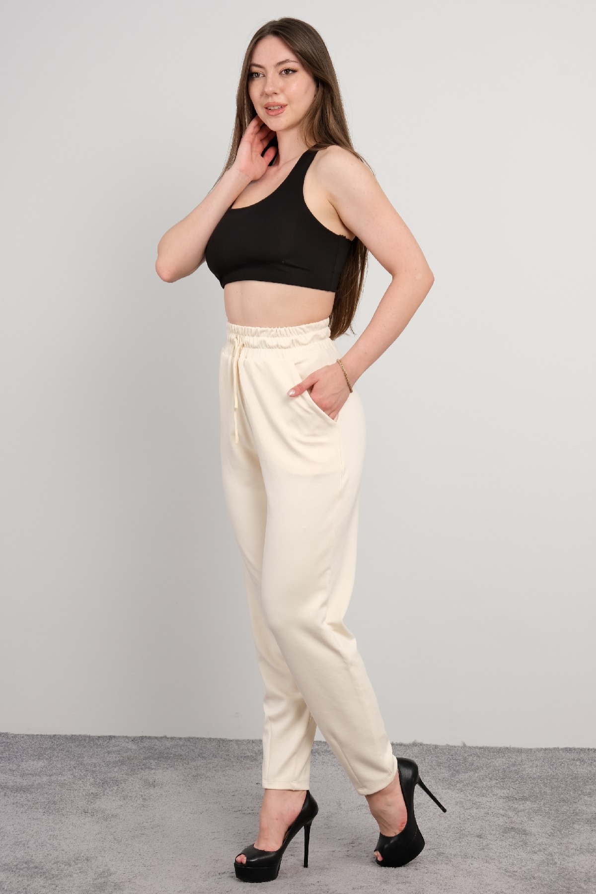 women pants-Ecru