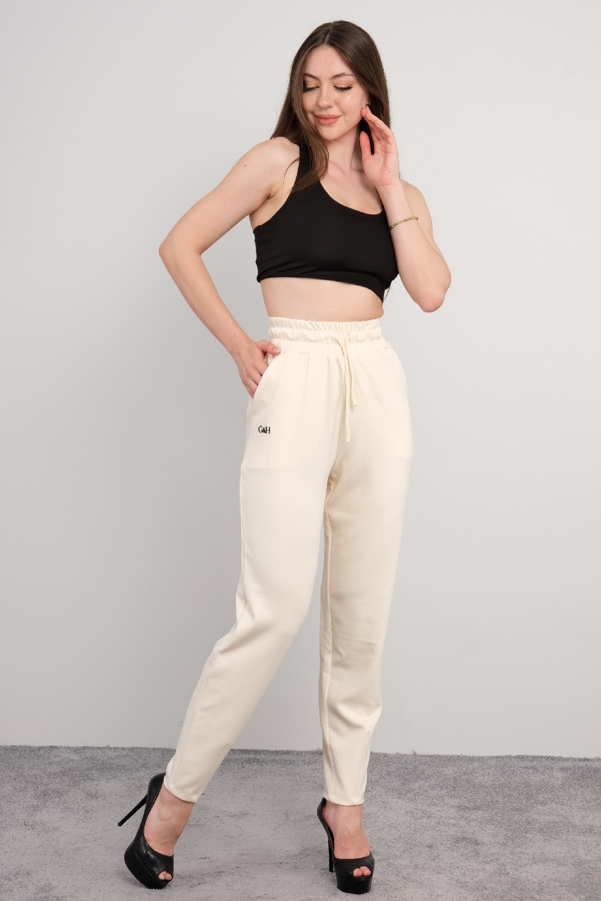 women pants-Ecru