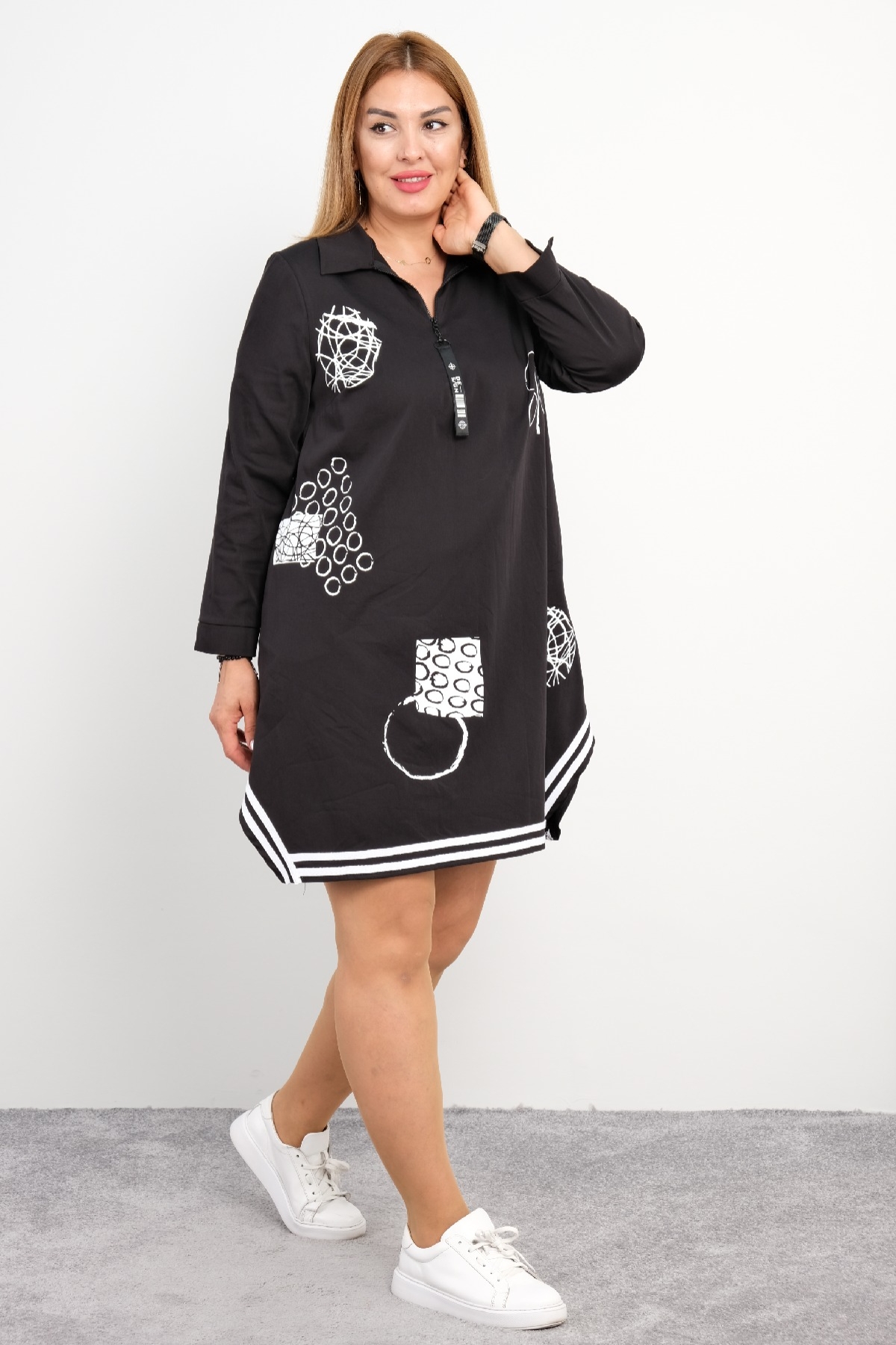 Plus Size Short Dress-Black