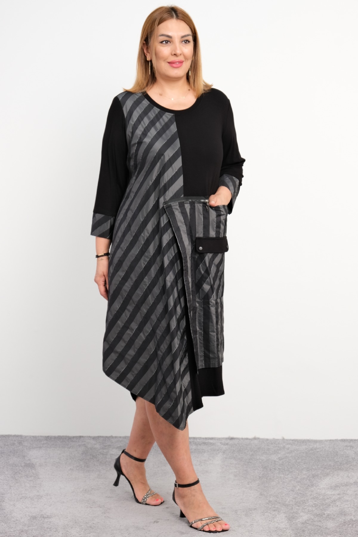 Plus Size Long Dress-Black