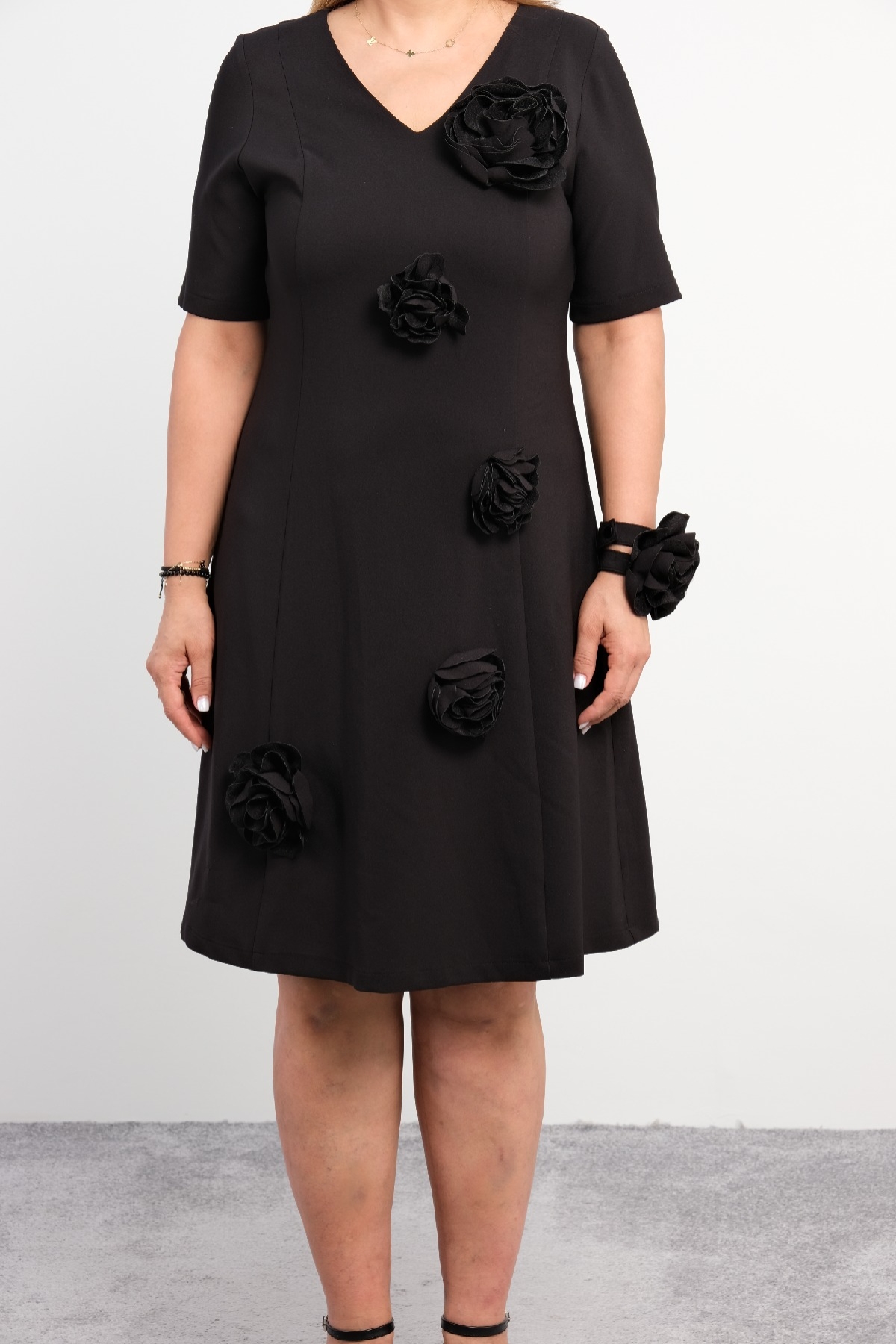 Casual Plus Size Dress-Black