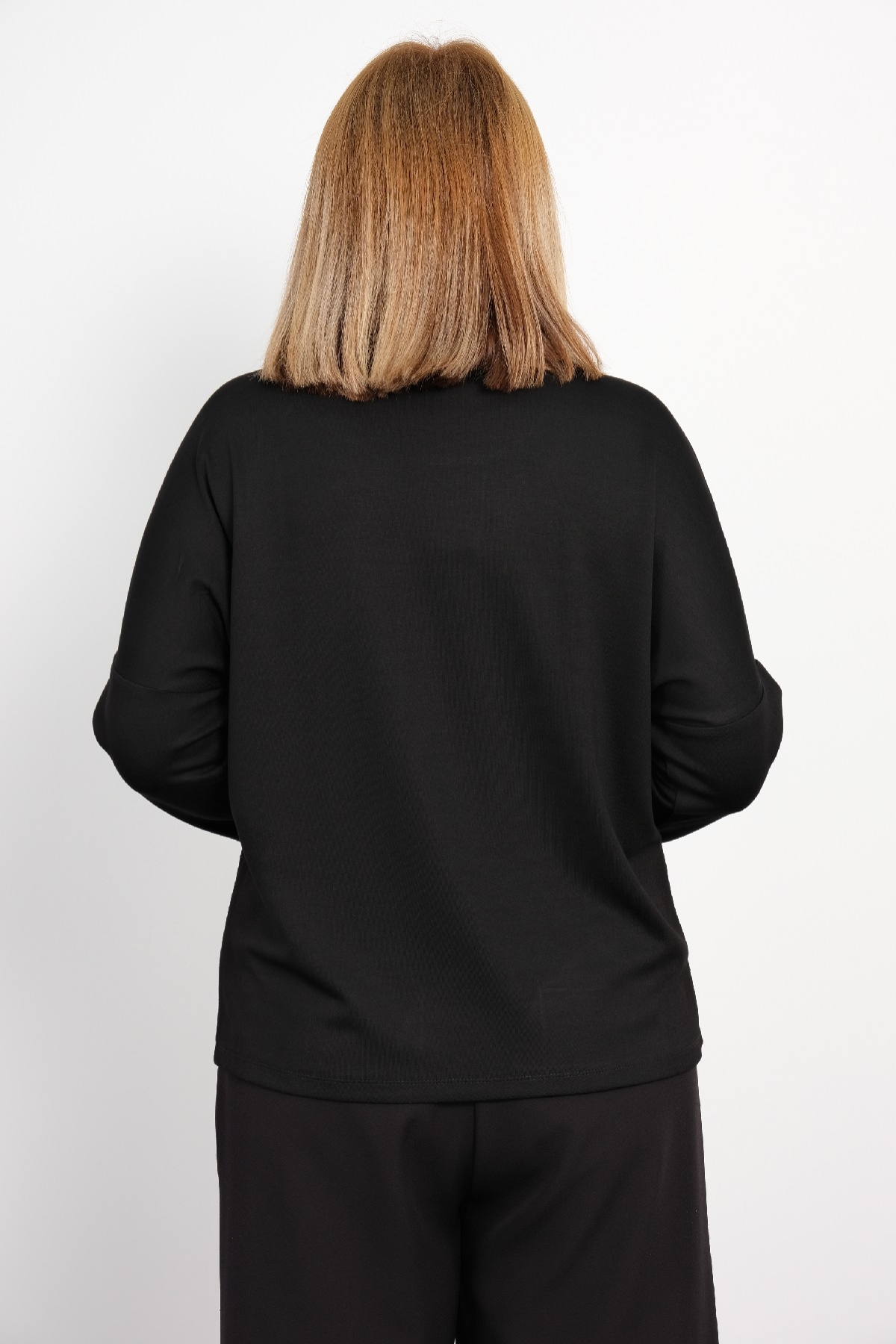 Plus Size Basic Sweatshirt-Black