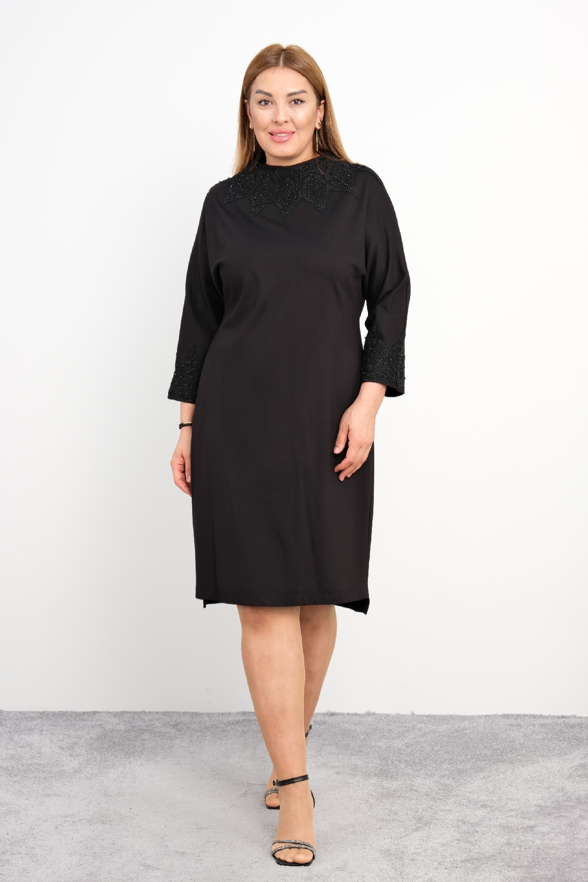 Casual Plus Size Dress-Black