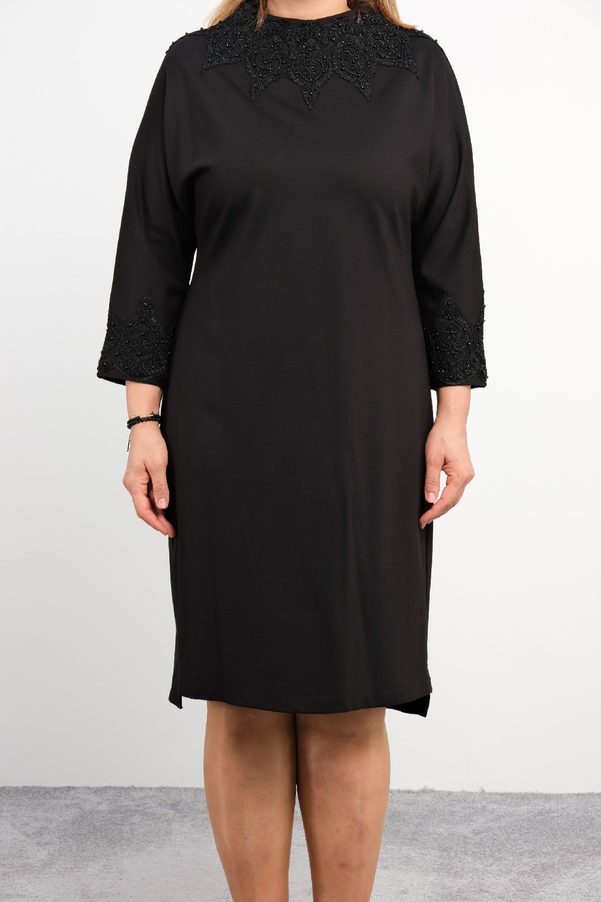 Casual Plus Size Dress-Black