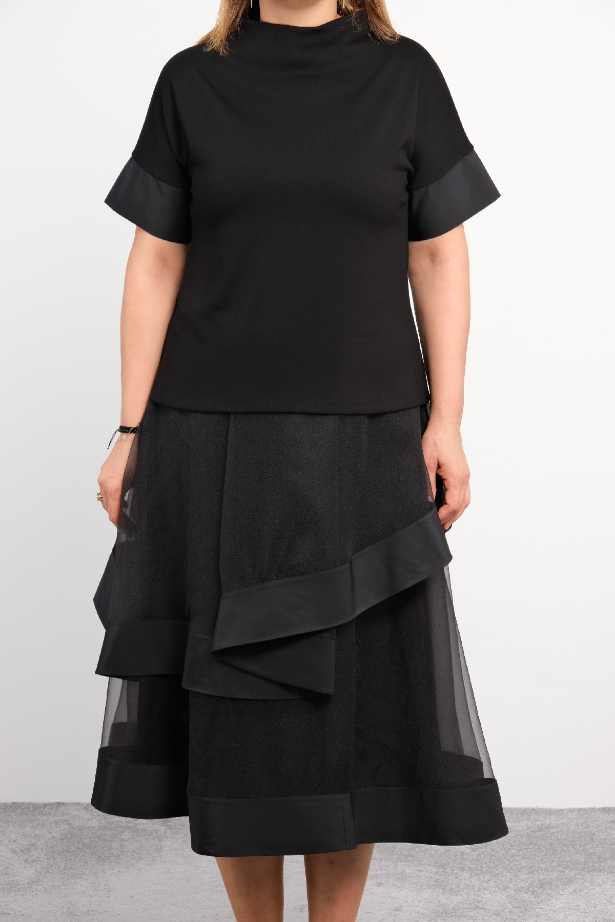 Blouse and Skirt Set-Black