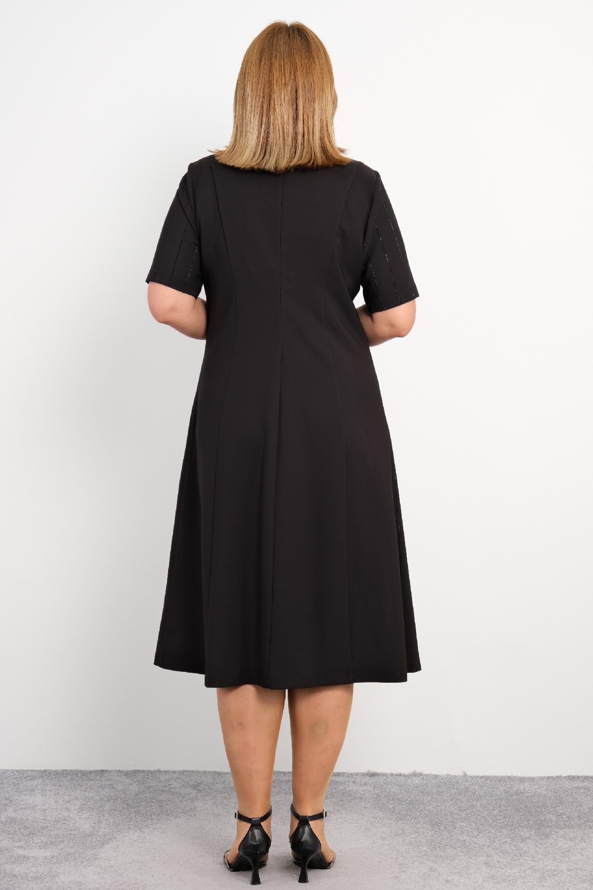 Casual Plus Size Dress-Black